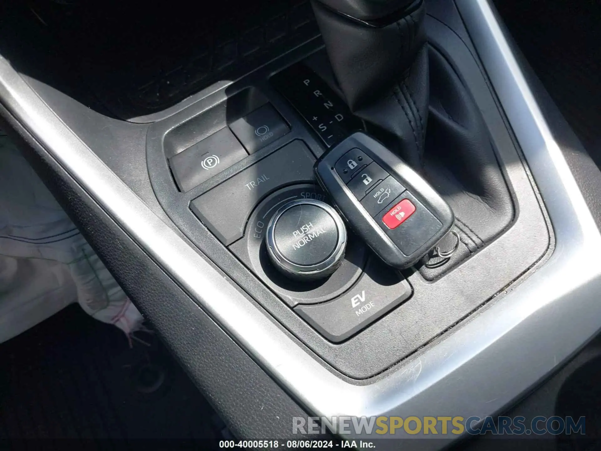 11 fotografías del automóvil dañado JTMB6RFVXMD040647 TOYOTA RAV4 HYBRID 2021