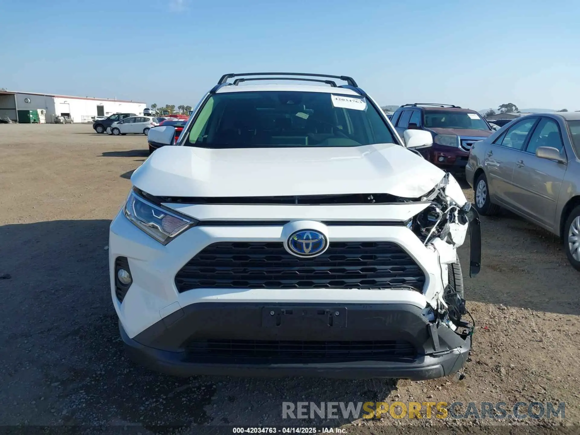 12 fotografías del automóvil dañado JTMRWRFV1MD107344 TOYOTA RAV4 HYBRID 2021