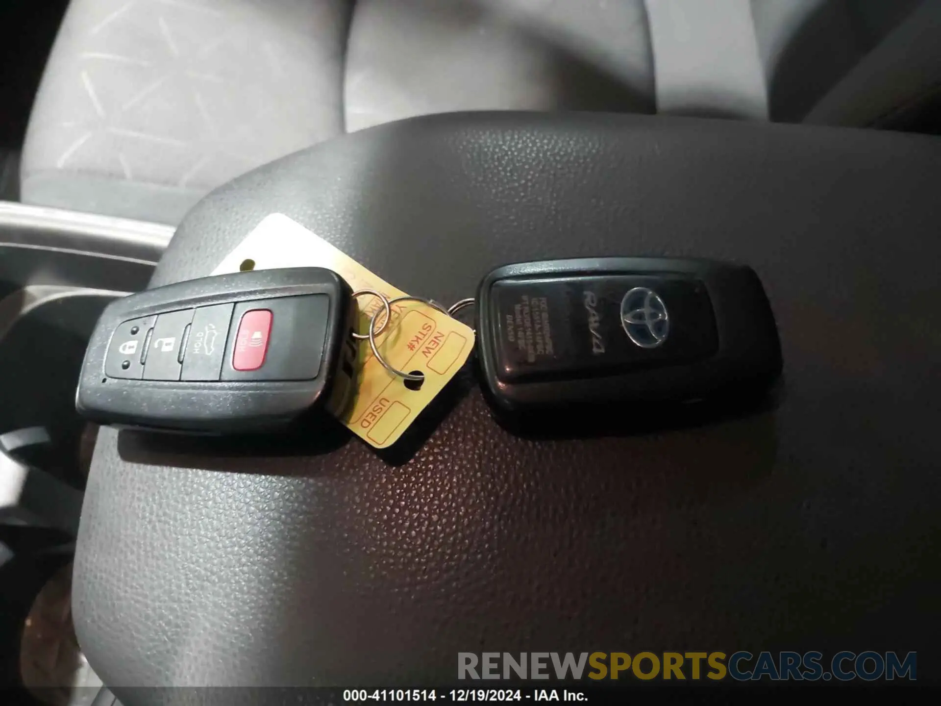 11 fotografías del automóvil dañado JTMRWRFV1MD127447 TOYOTA RAV4 HYBRID 2021