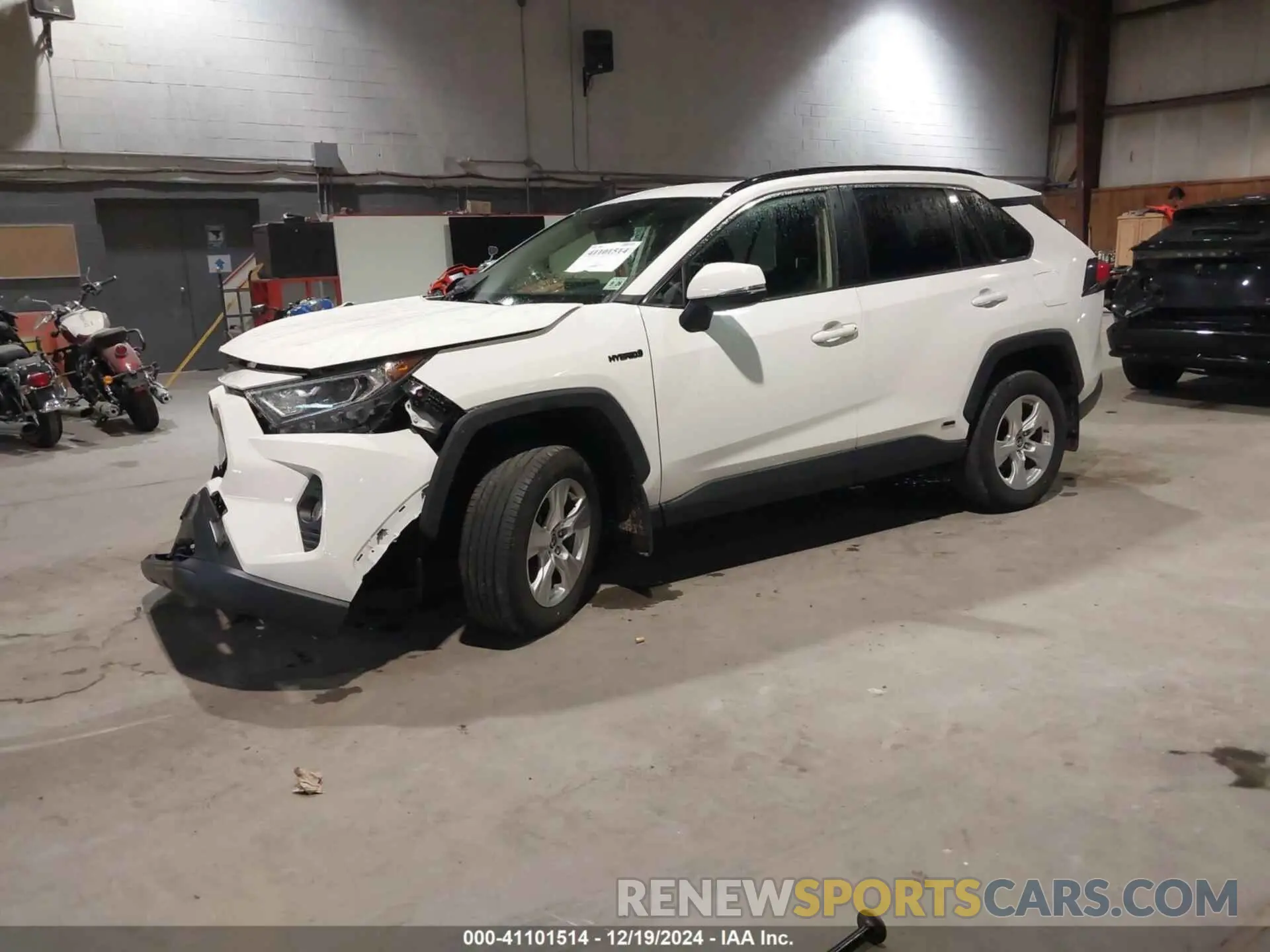 2 fotografías del automóvil dañado JTMRWRFV1MD127447 TOYOTA RAV4 HYBRID 2021