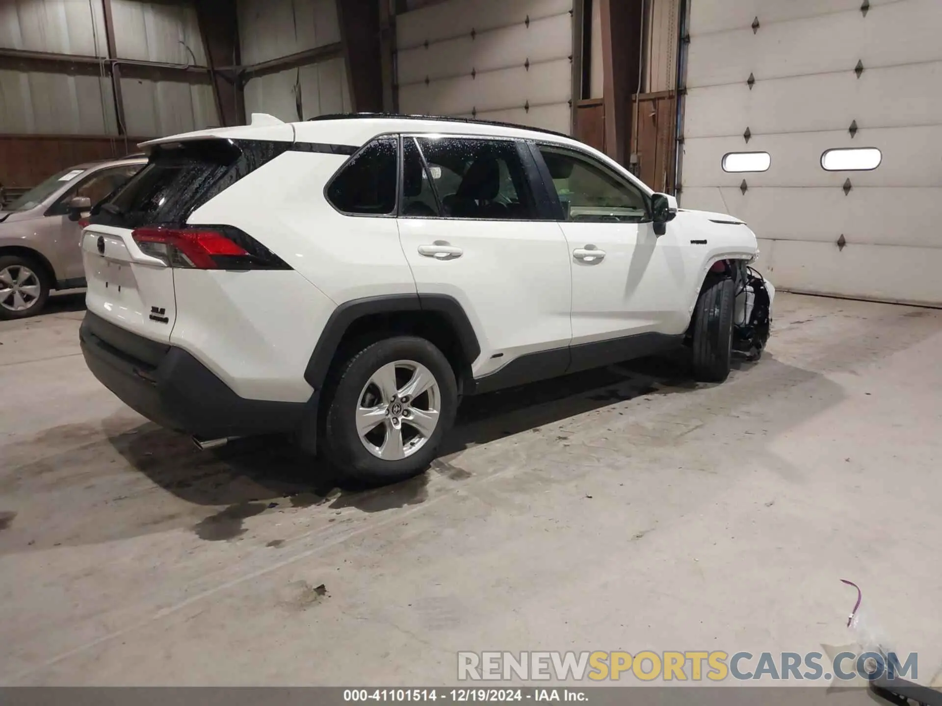 4 fotografías del automóvil dañado JTMRWRFV1MD127447 TOYOTA RAV4 HYBRID 2021