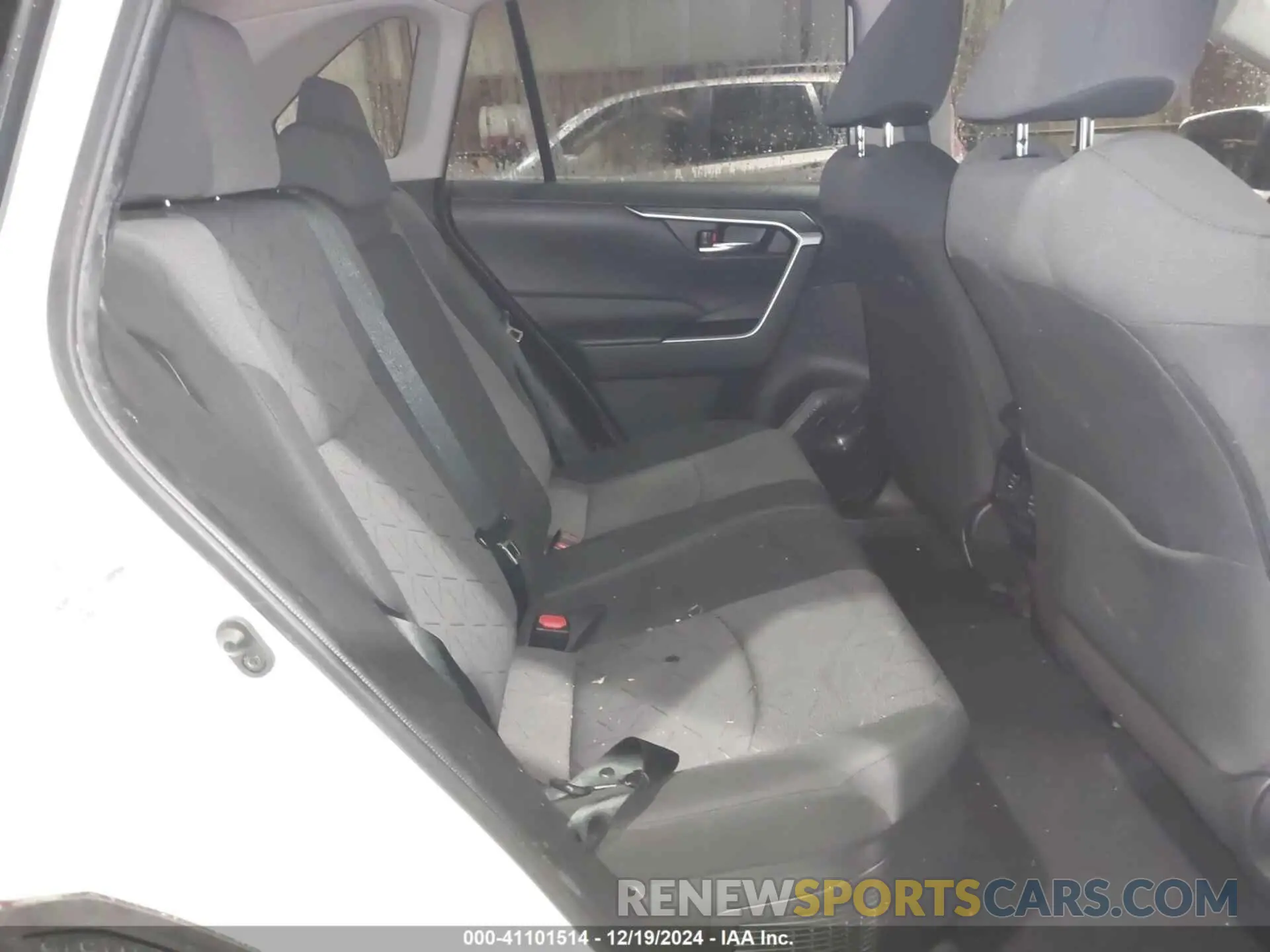 8 fotografías del automóvil dañado JTMRWRFV1MD127447 TOYOTA RAV4 HYBRID 2021