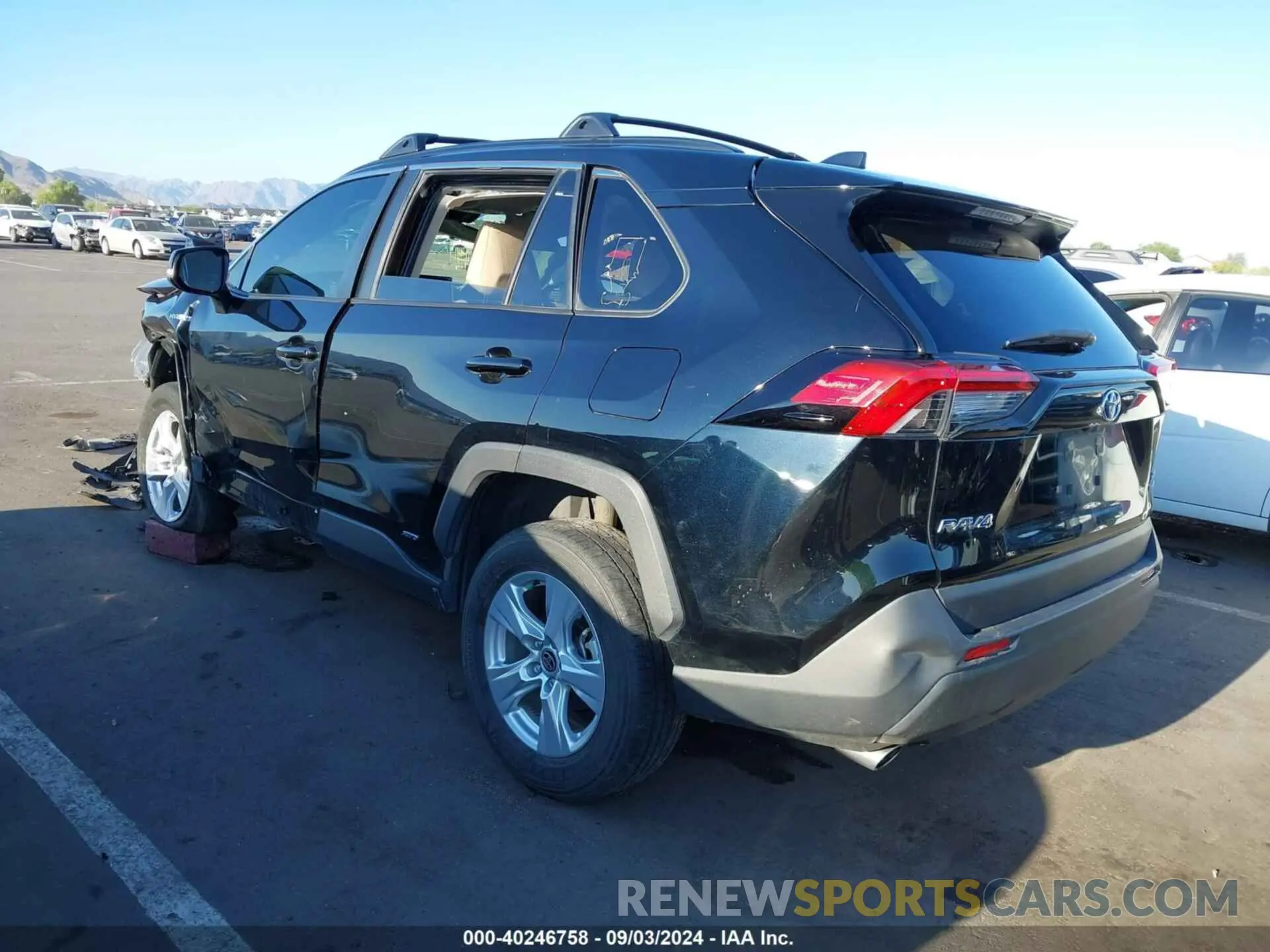 3 fotografías del automóvil dañado JTMRWRFV3MD125103 TOYOTA RAV4 HYBRID 2021