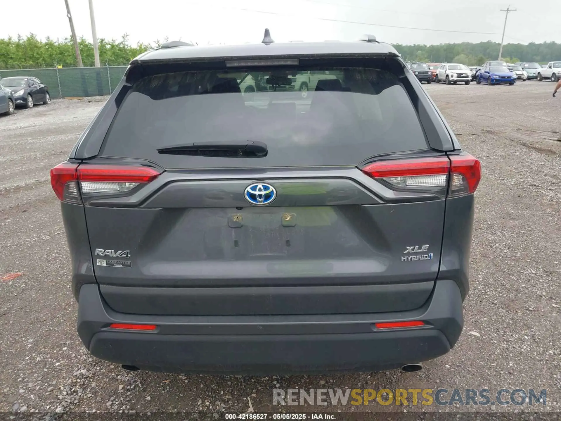 16 fotografías del automóvil dañado JTMRWRFV6MD127279 TOYOTA RAV4 HYBRID 2021
