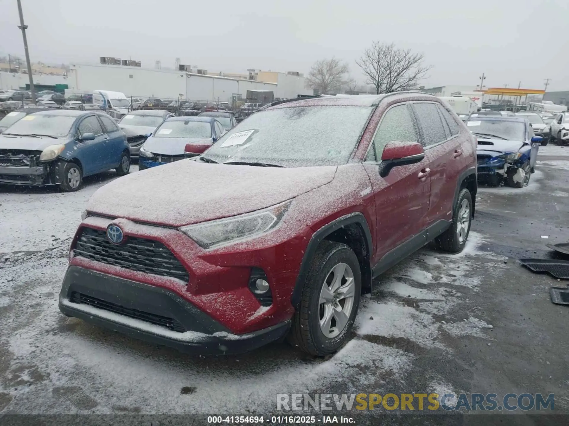 2 fotografías del automóvil dañado JTMRWRFV8MD123198 TOYOTA RAV4 HYBRID 2021