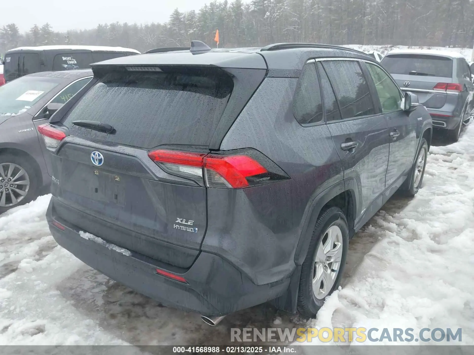 4 fotografías del automóvil dañado JTMRWRFVXMD127527 TOYOTA RAV4 HYBRID 2021