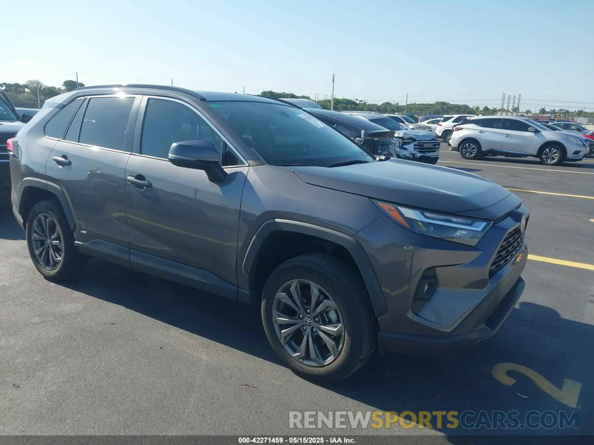 1 fotografías del automóvil dañado 2T3B6RFV5NW037465 TOYOTA RAV4 HYBRID 2022