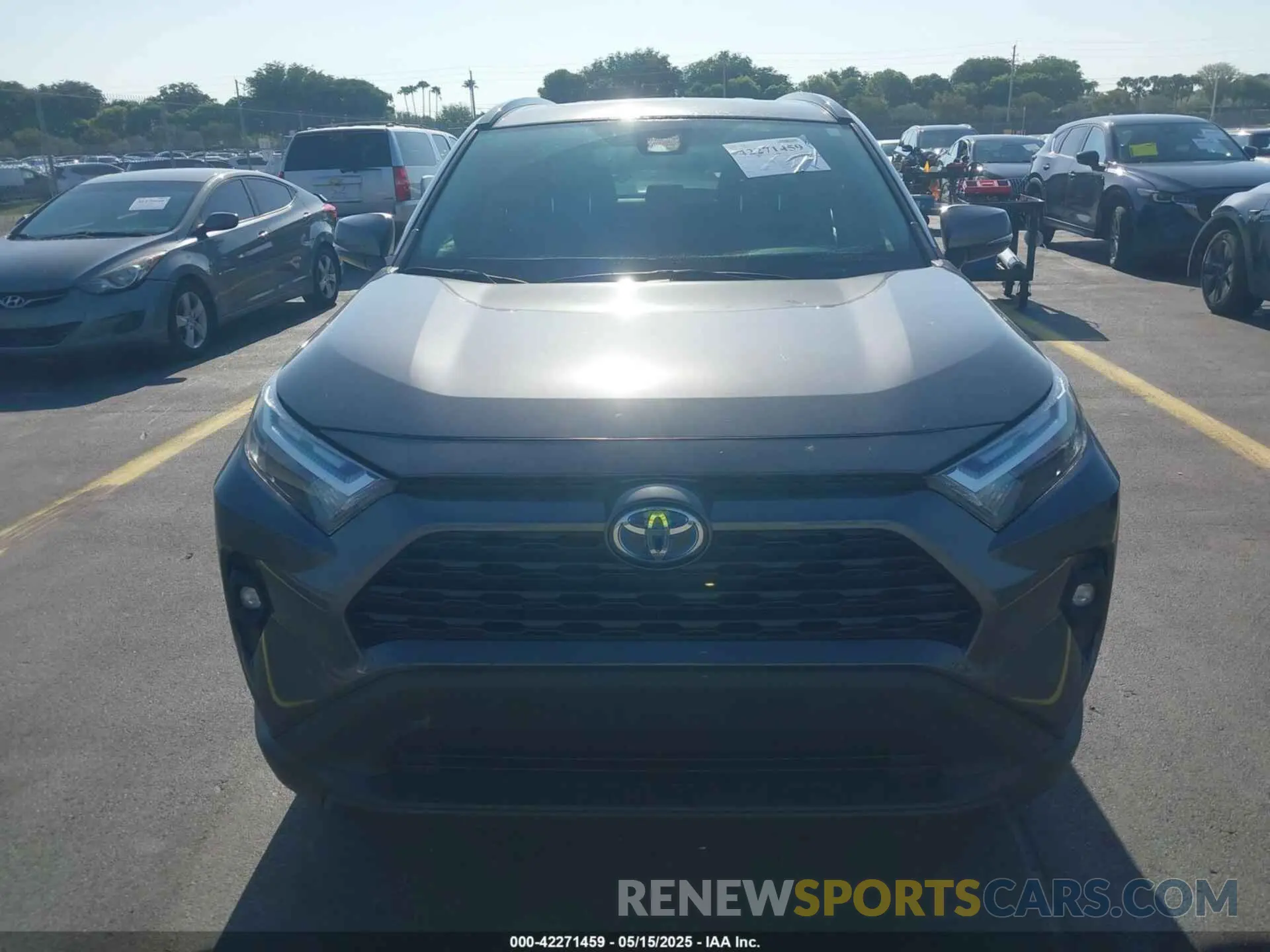 12 fotografías del automóvil dañado 2T3B6RFV5NW037465 TOYOTA RAV4 HYBRID 2022