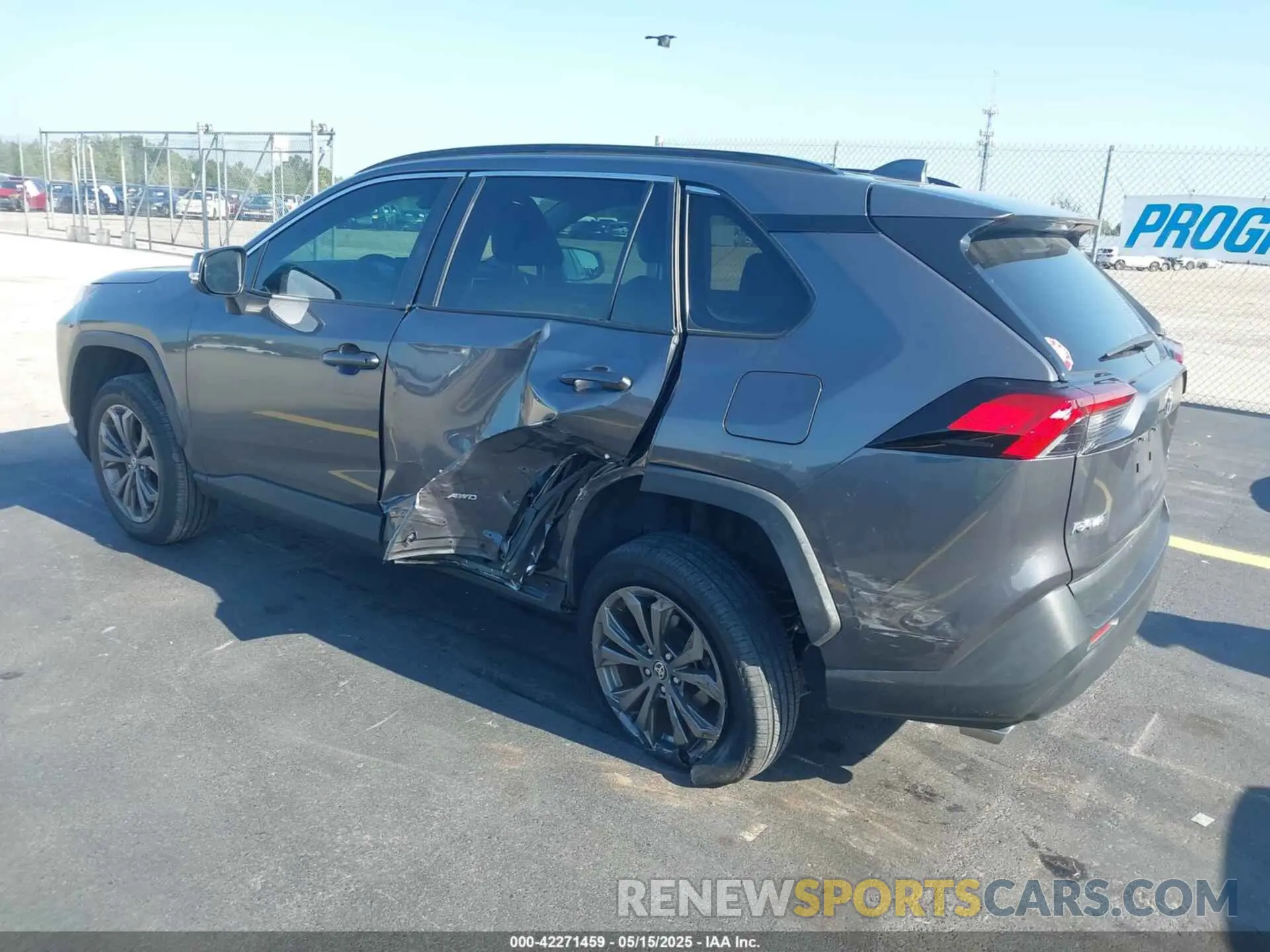 3 fotografías del automóvil dañado 2T3B6RFV5NW037465 TOYOTA RAV4 HYBRID 2022