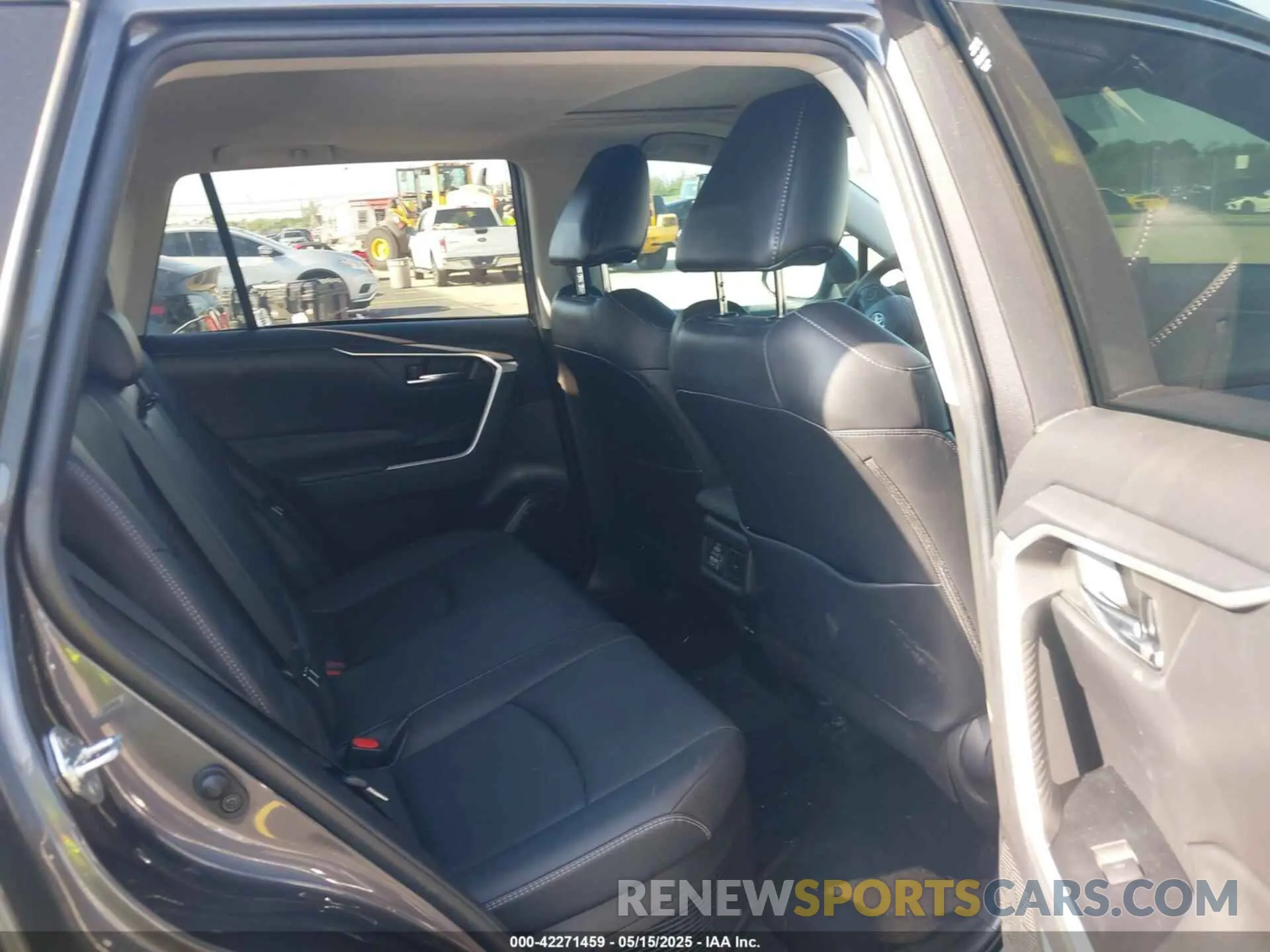 8 fotografías del automóvil dañado 2T3B6RFV5NW037465 TOYOTA RAV4 HYBRID 2022