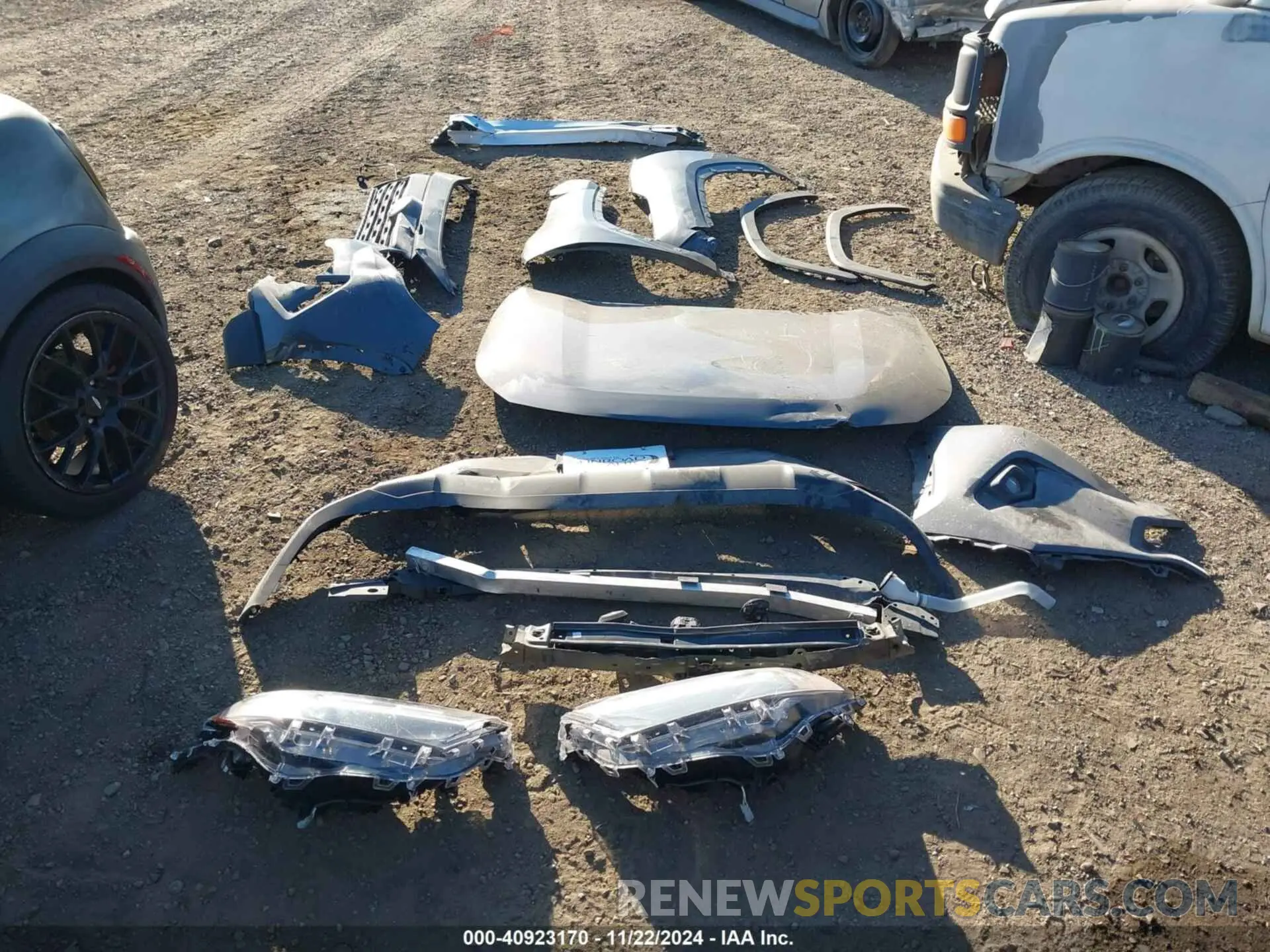 12 fotografías del automóvil dañado 2T3B6RFV9NW036318 TOYOTA RAV4 HYBRID 2022