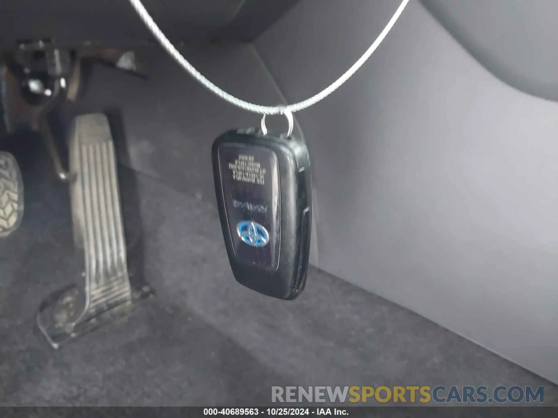 11 fotografías del automóvil dañado 2T3E6RFV5NW033512 TOYOTA RAV4 HYBRID 2022