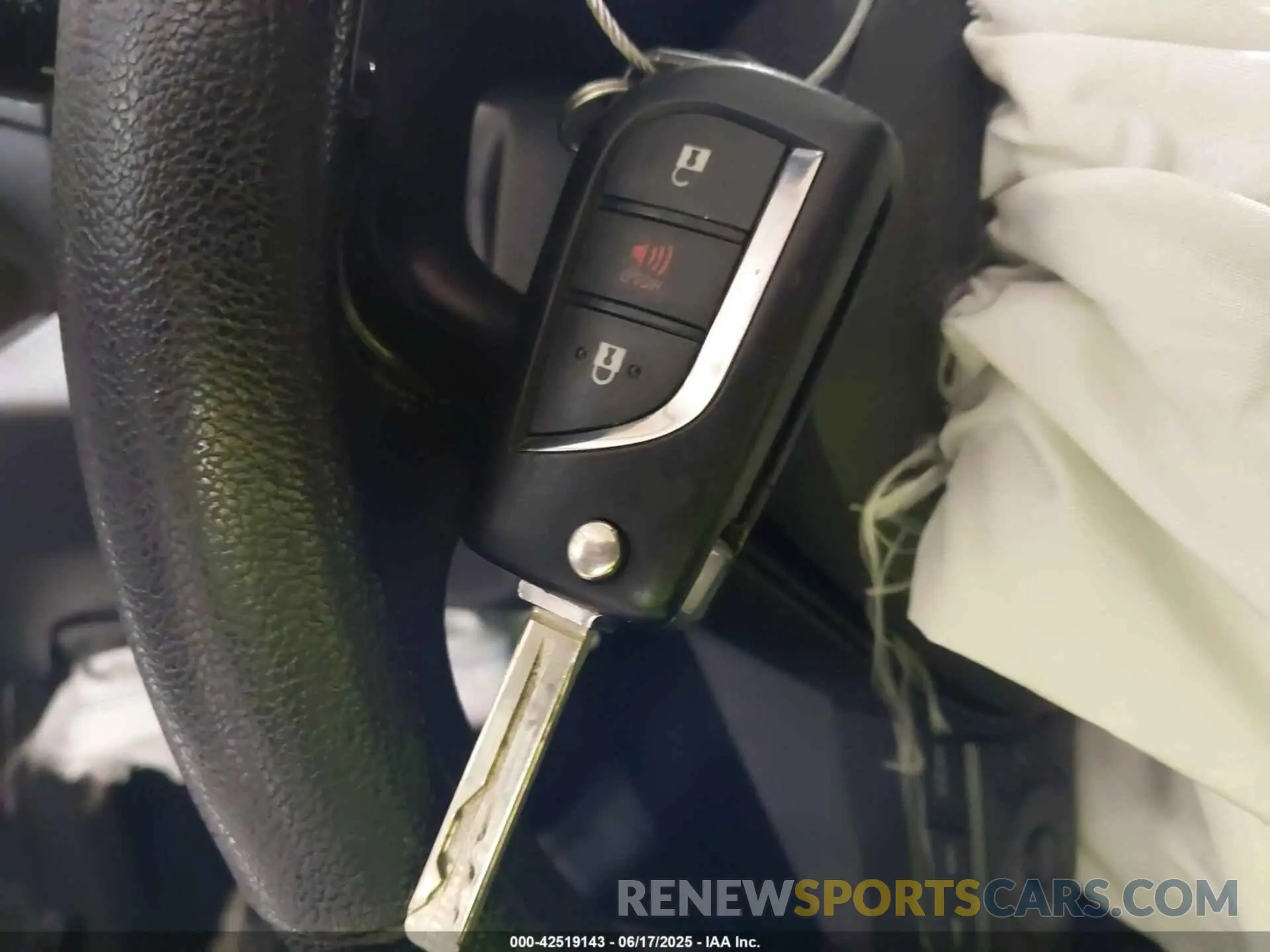 11 fotografías del automóvil dañado 2T3MWRFV0NW129205 TOYOTA RAV4 HYBRID 2022