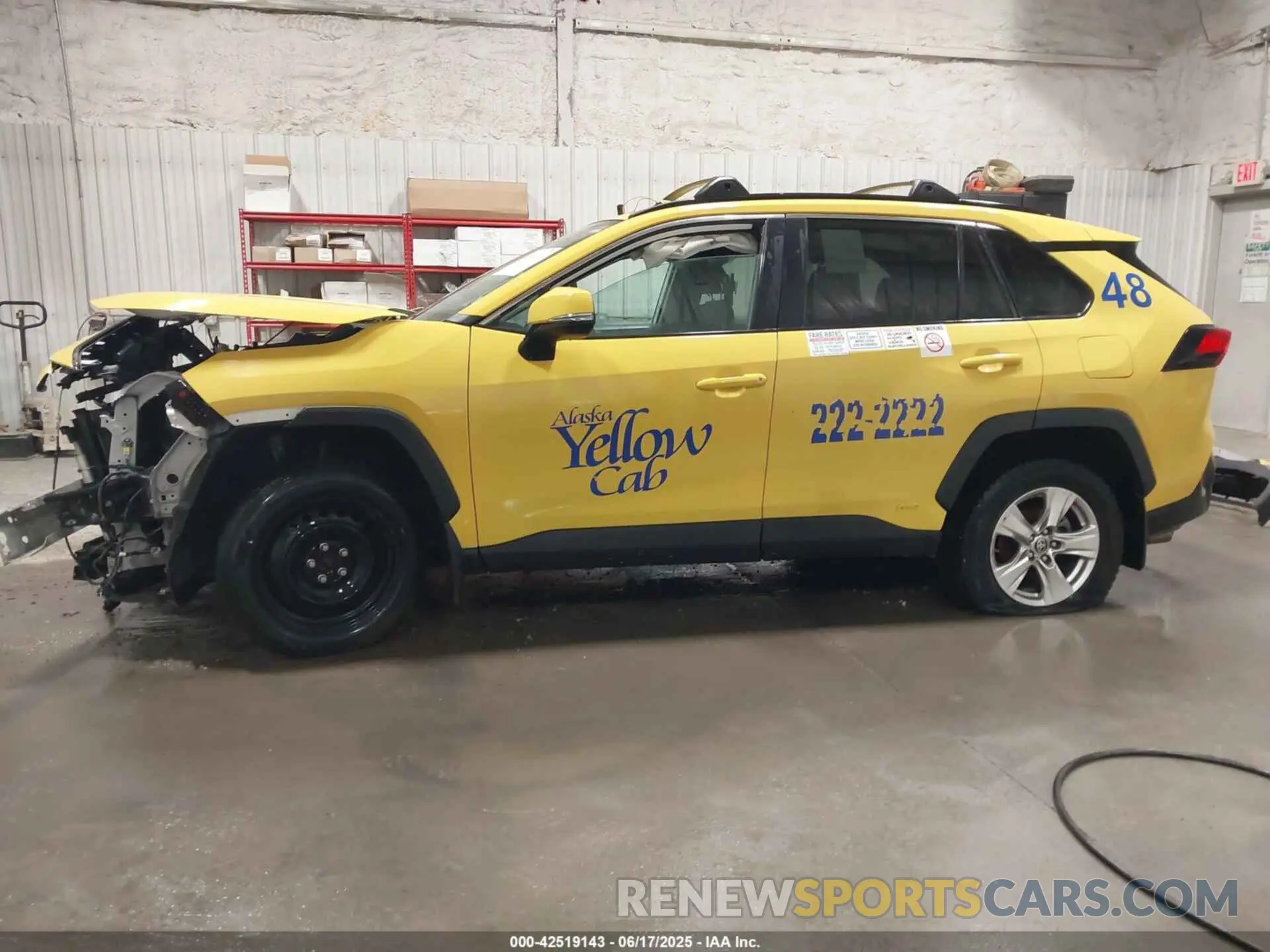 15 fotografías del automóvil dañado 2T3MWRFV0NW129205 TOYOTA RAV4 HYBRID 2022