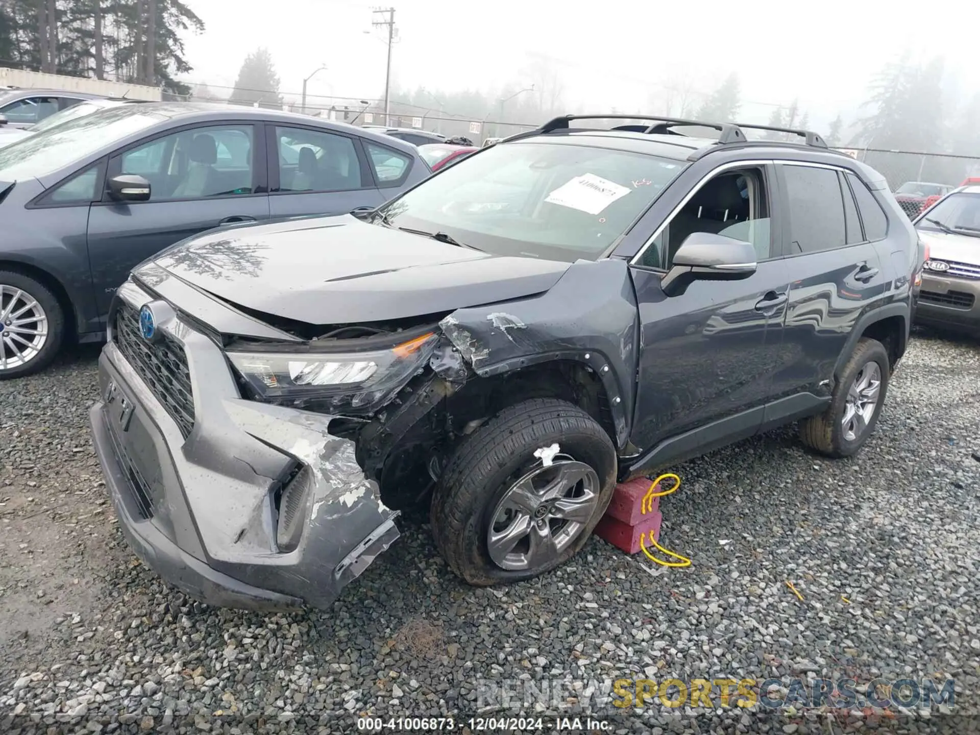 2 fotografías del automóvil dañado 2T3MWRFV3NW130123 TOYOTA RAV4 HYBRID 2022