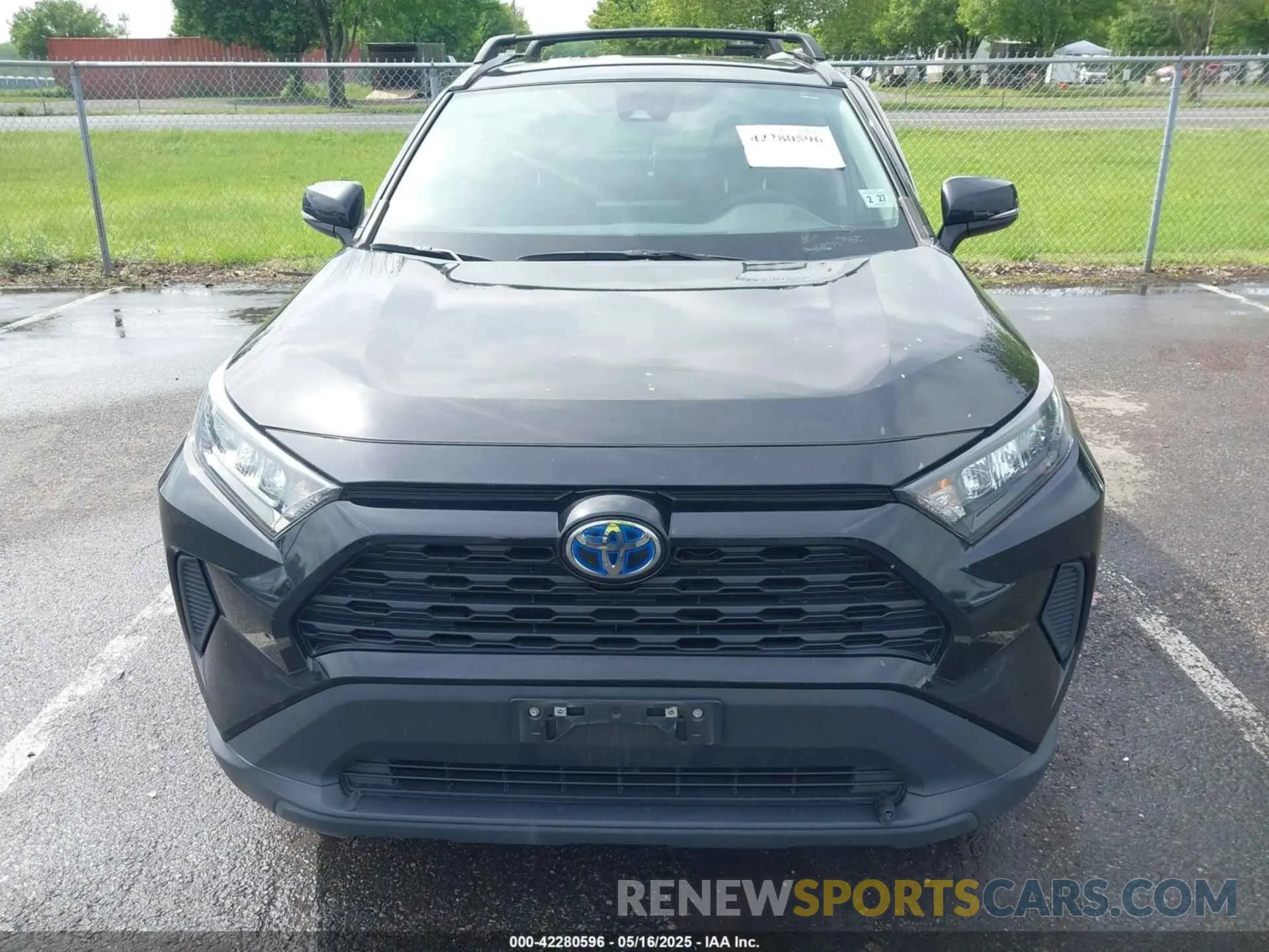 12 fotografías del automóvil dañado 2T3MWRFV3NW130185 TOYOTA RAV4 HYBRID 2022