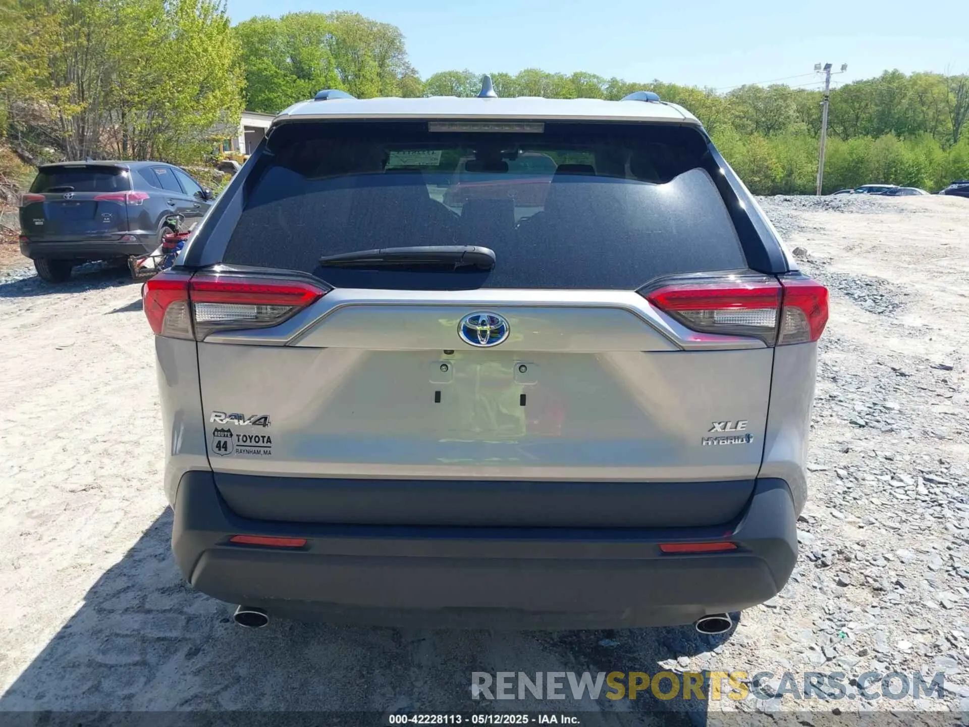 16 fotografías del automóvil dañado 2T3RWRFV9NW130410 TOYOTA RAV4 HYBRID 2022