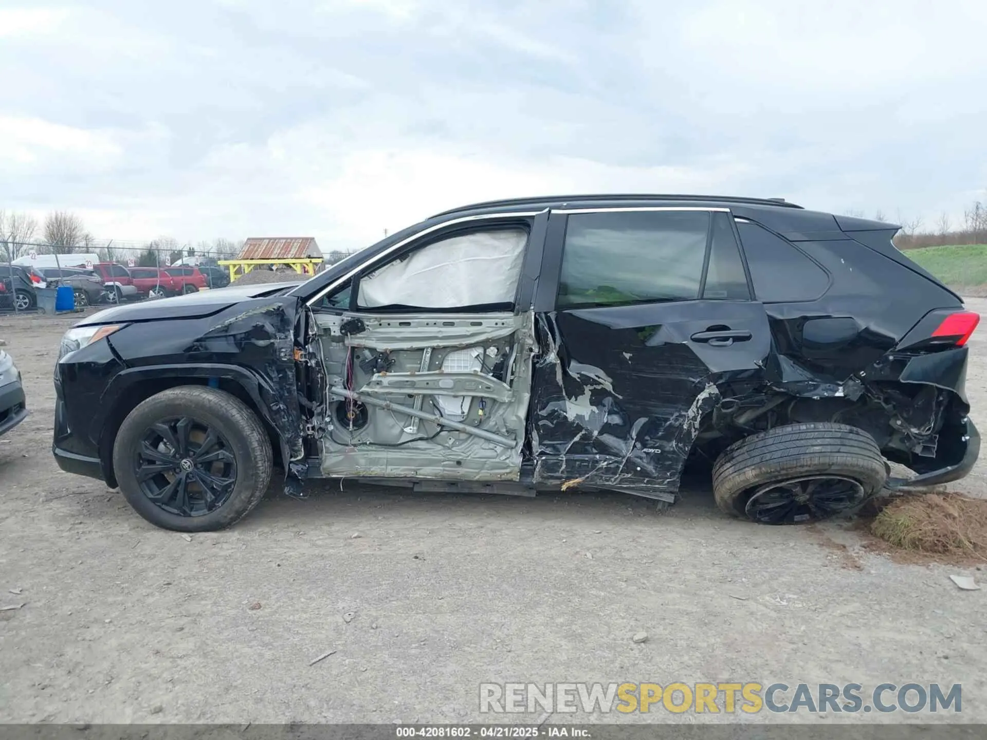 14 fotografías del automóvil dañado 2T3T6RFV2NW031305 TOYOTA RAV4 HYBRID 2022