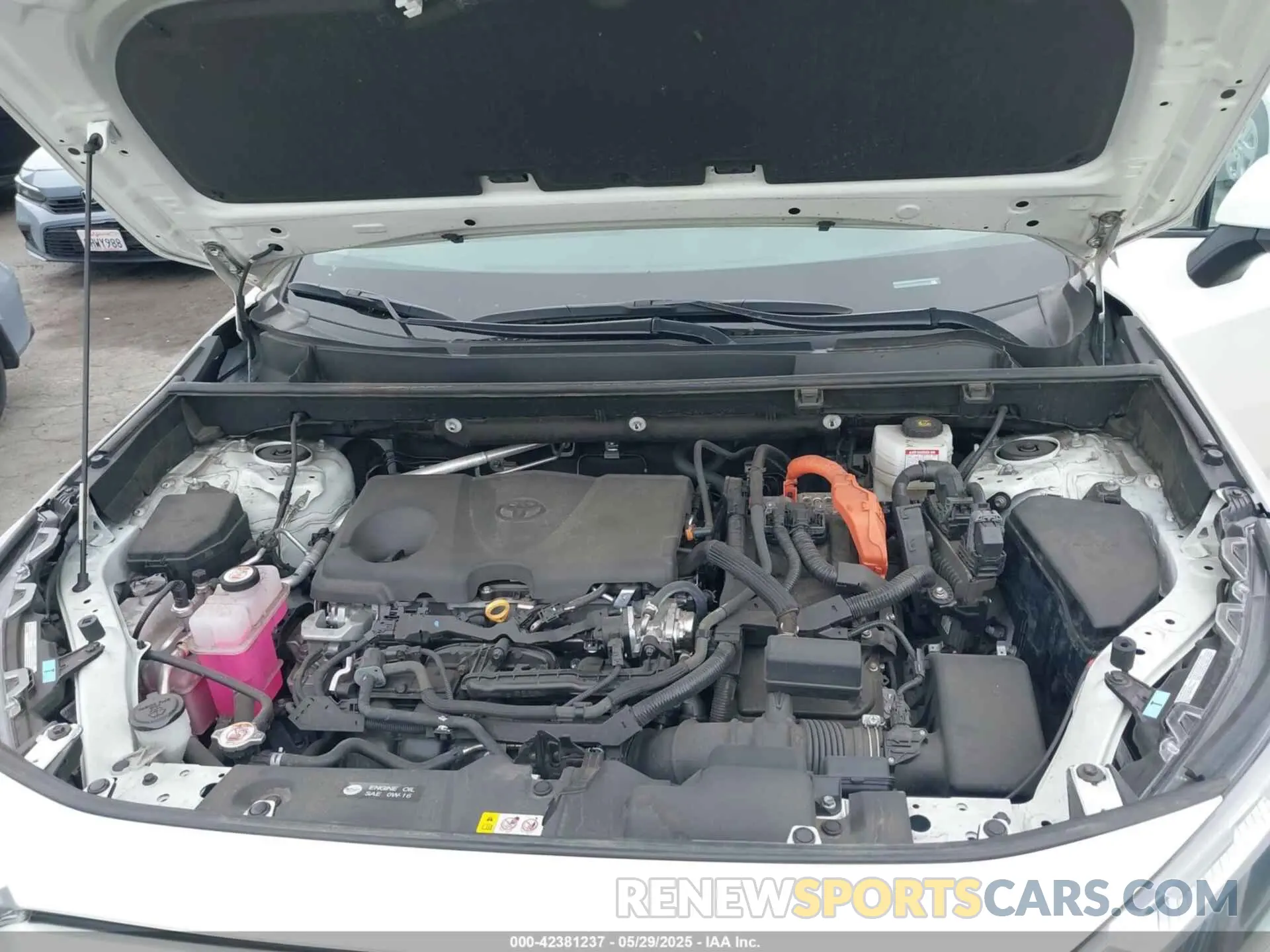 10 fotografías del automóvil dañado 4T3B6RFV0NU103453 TOYOTA RAV4 HYBRID 2022