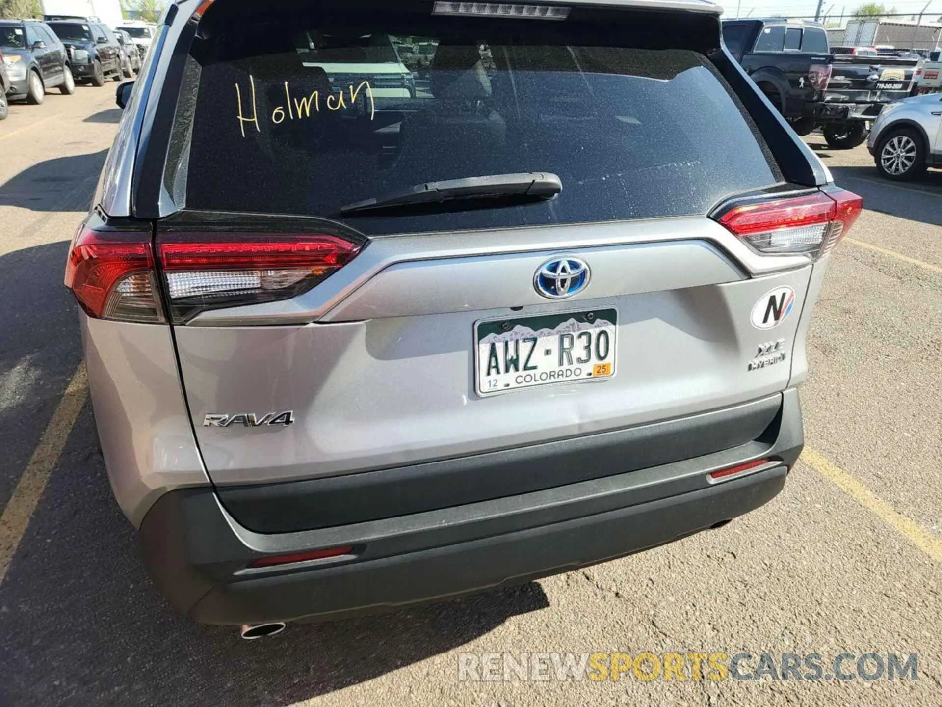 17 fotografías del automóvil dañado 4T3B6RFV4NU084647 TOYOTA RAV4 HYBRID 2022