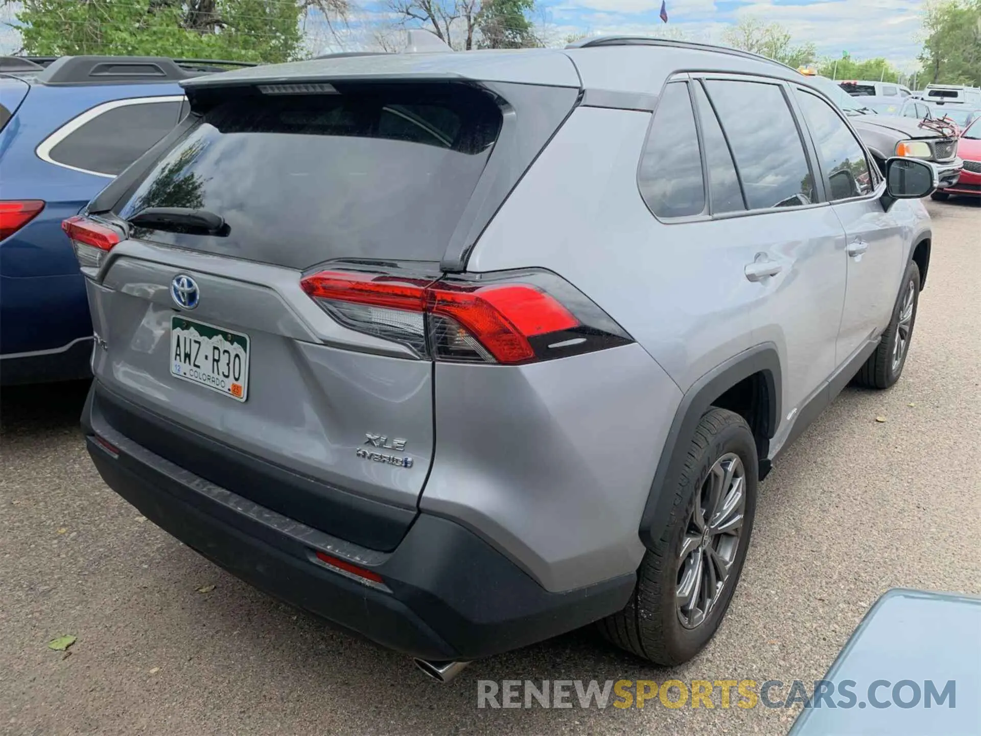 19 fotografías del automóvil dañado 4T3B6RFV4NU084647 TOYOTA RAV4 HYBRID 2022