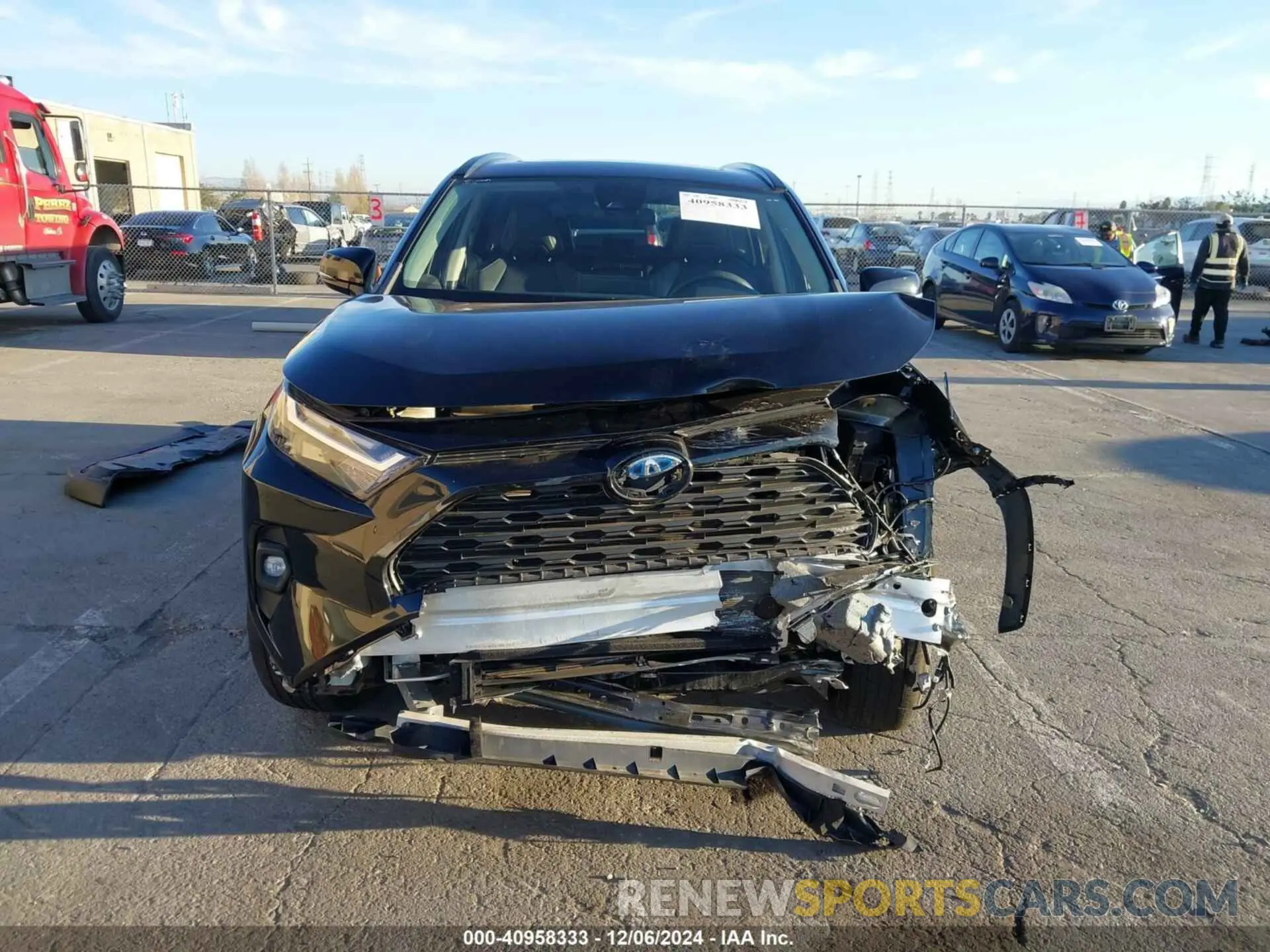 13 fotografías del automóvil dañado 4T3B6RFV5NU074760 TOYOTA RAV4 HYBRID 2022