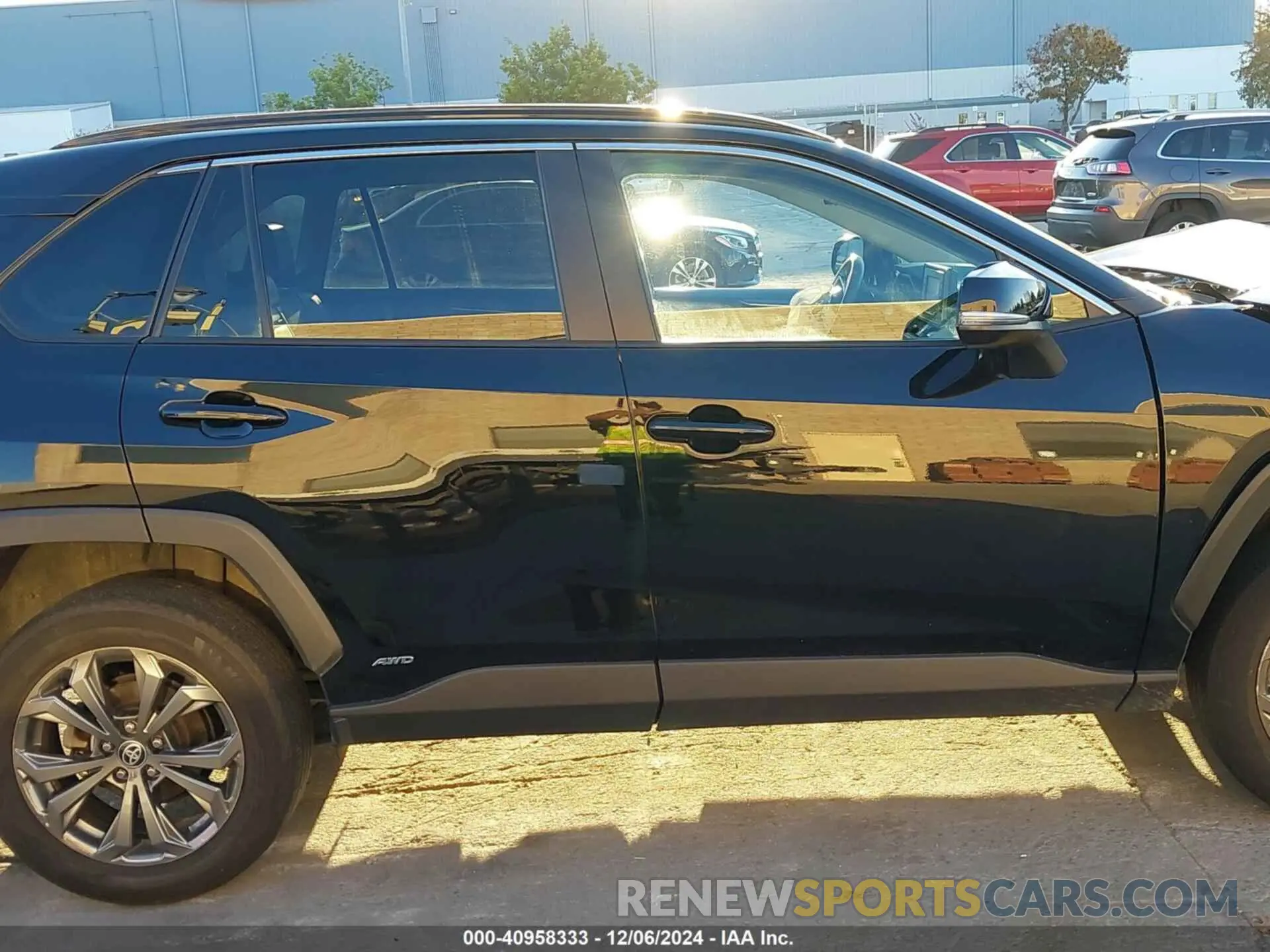 14 fotografías del automóvil dañado 4T3B6RFV5NU074760 TOYOTA RAV4 HYBRID 2022
