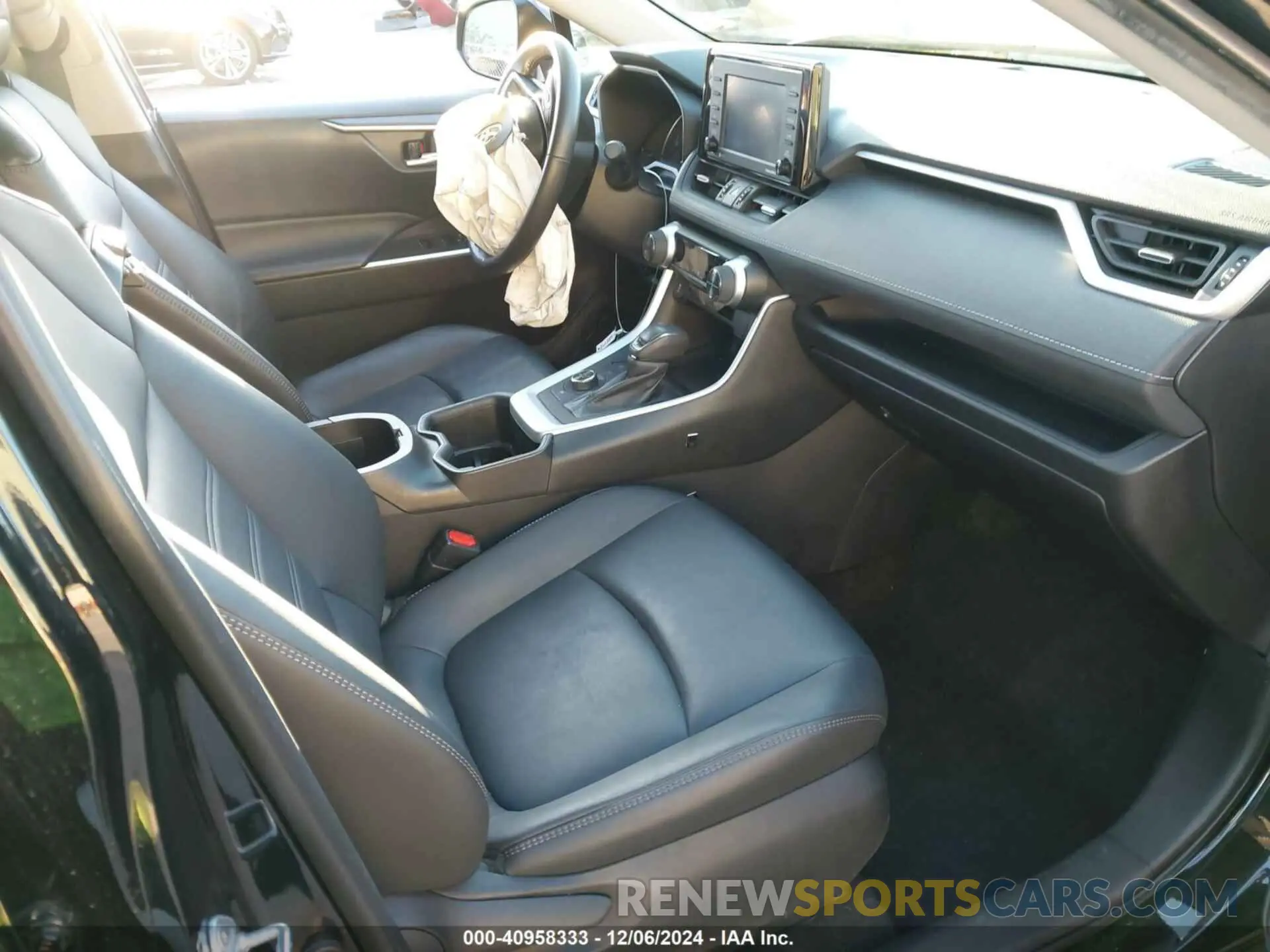5 fotografías del automóvil dañado 4T3B6RFV5NU074760 TOYOTA RAV4 HYBRID 2022