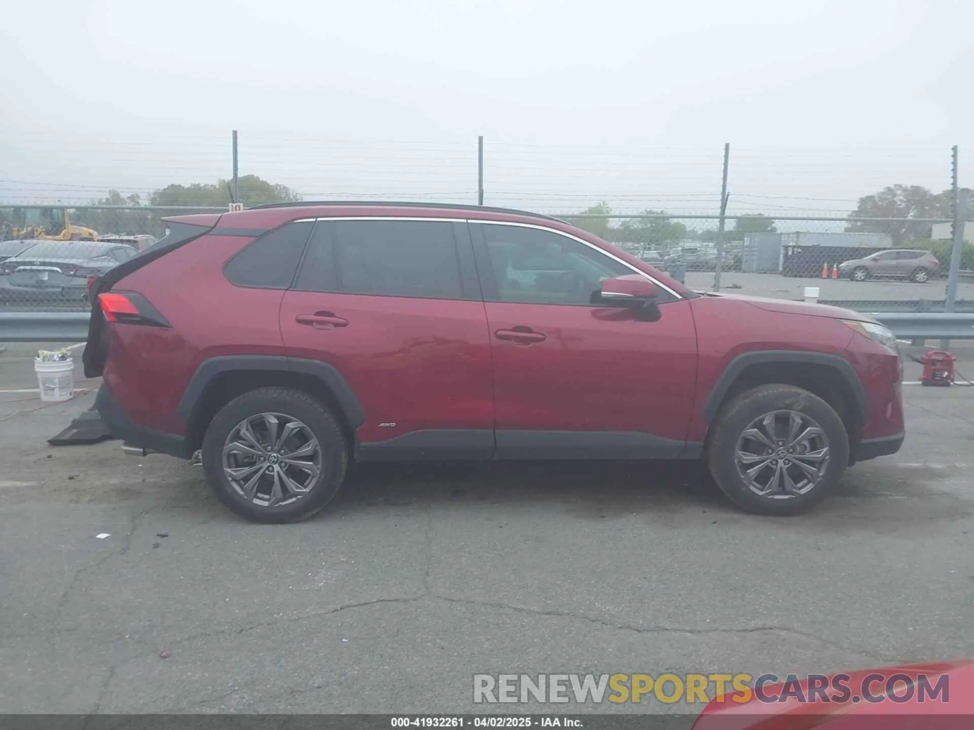 12 fotografías del automóvil dañado 4T3B6RFV8NU066216 TOYOTA RAV4 HYBRID 2022