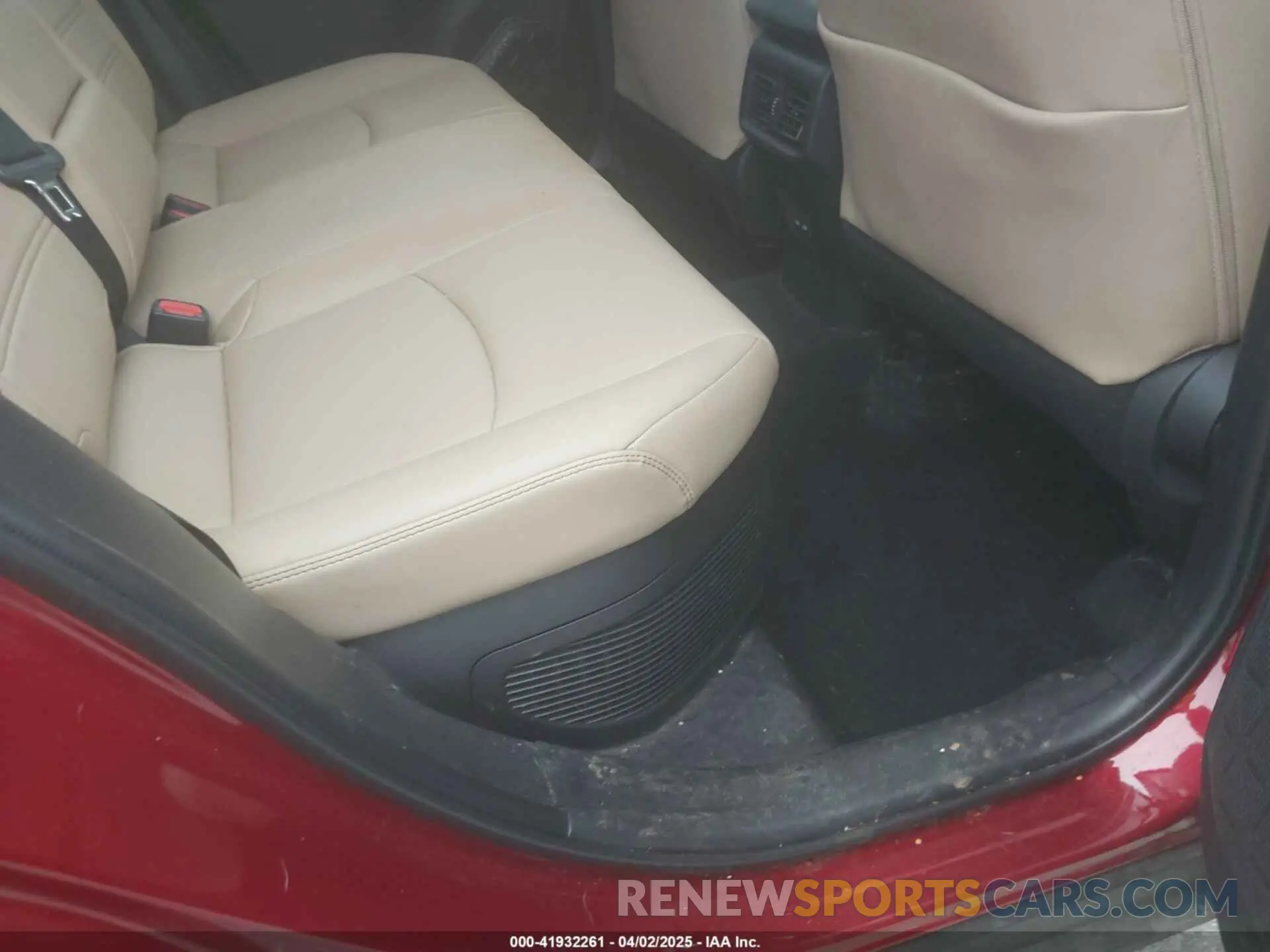 8 fotografías del automóvil dañado 4T3B6RFV8NU066216 TOYOTA RAV4 HYBRID 2022