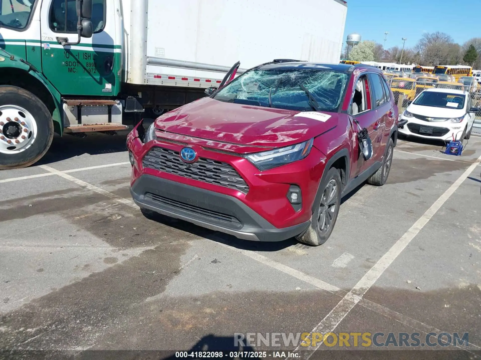 2 fotografías del automóvil dañado 4T3D6RFV0NU079552 TOYOTA RAV4 HYBRID 2022