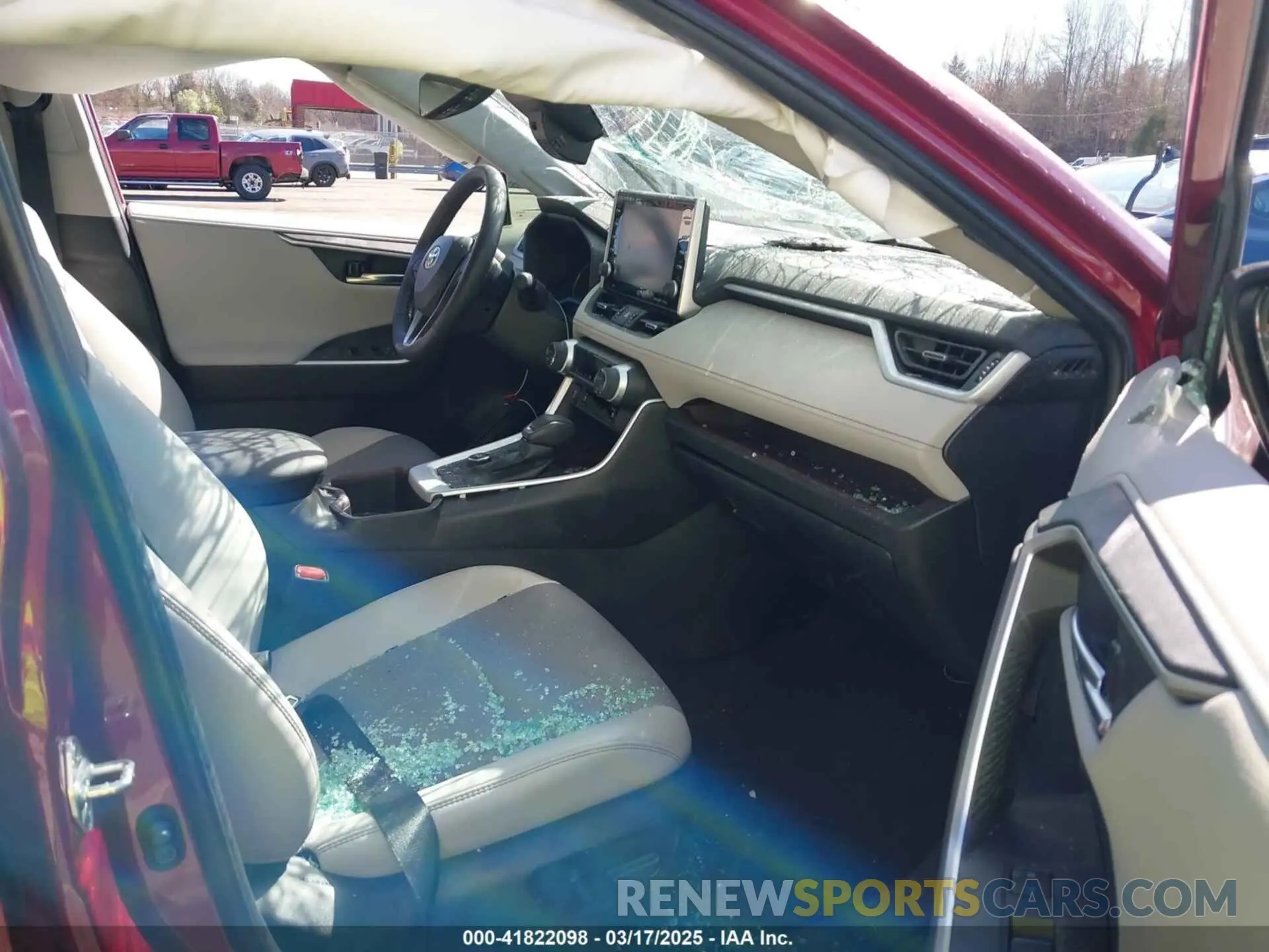 5 fotografías del automóvil dañado 4T3D6RFV0NU079552 TOYOTA RAV4 HYBRID 2022