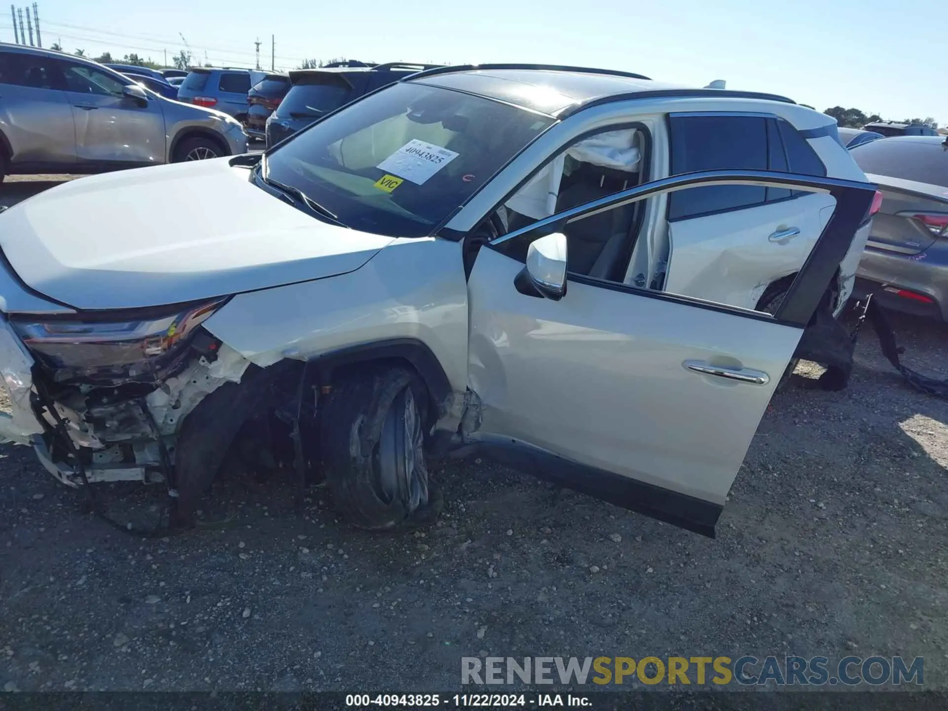 2 fotografías del automóvil dañado 4T3D6RFV2NU076233 TOYOTA RAV4 HYBRID 2022