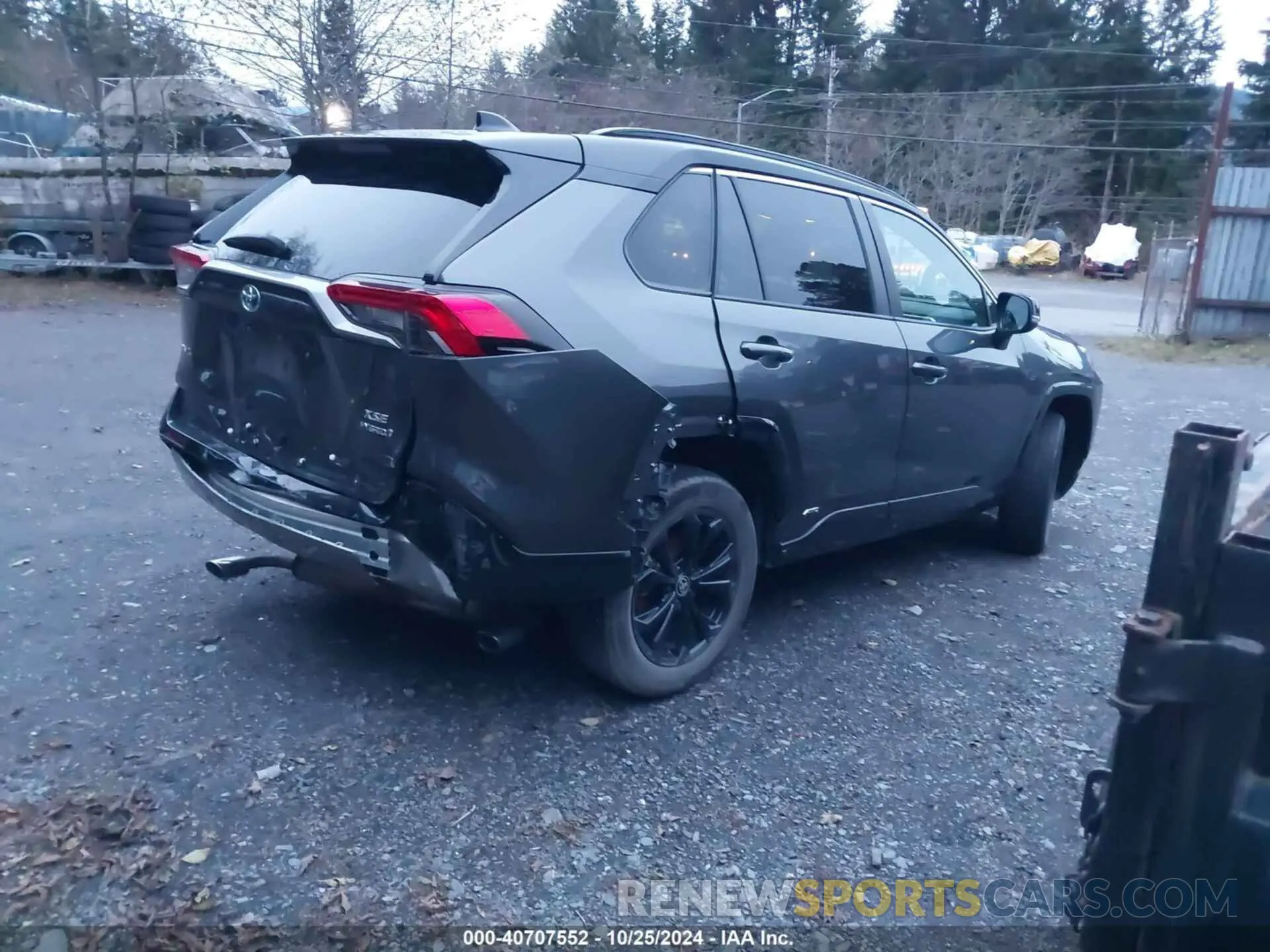 4 fotografías del automóvil dañado 4T3E6RFV8NU075012 TOYOTA RAV4 HYBRID 2022