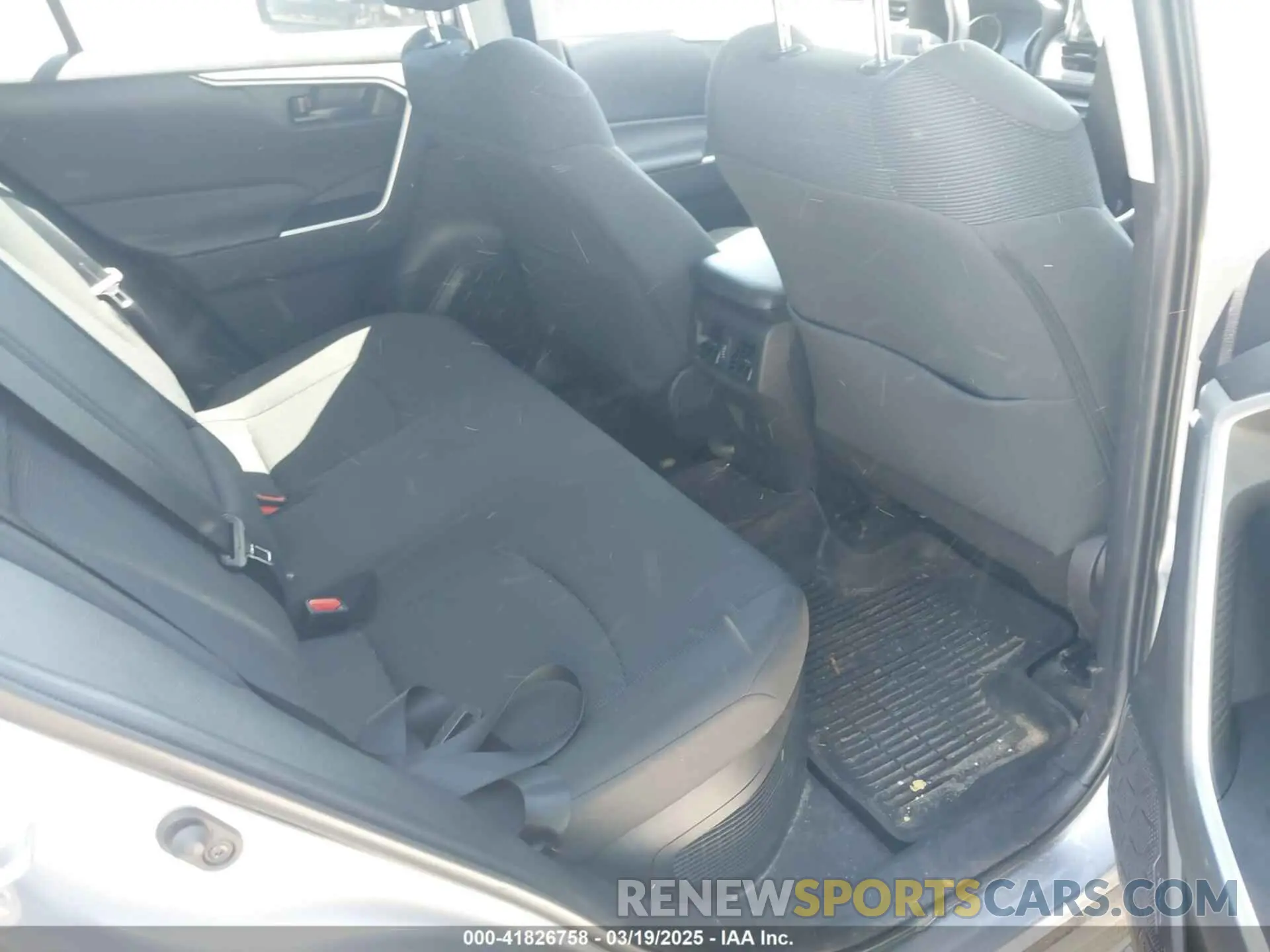 8 fotografías del automóvil dañado 4T3MWRFV6NU074064 TOYOTA RAV4 HYBRID 2022