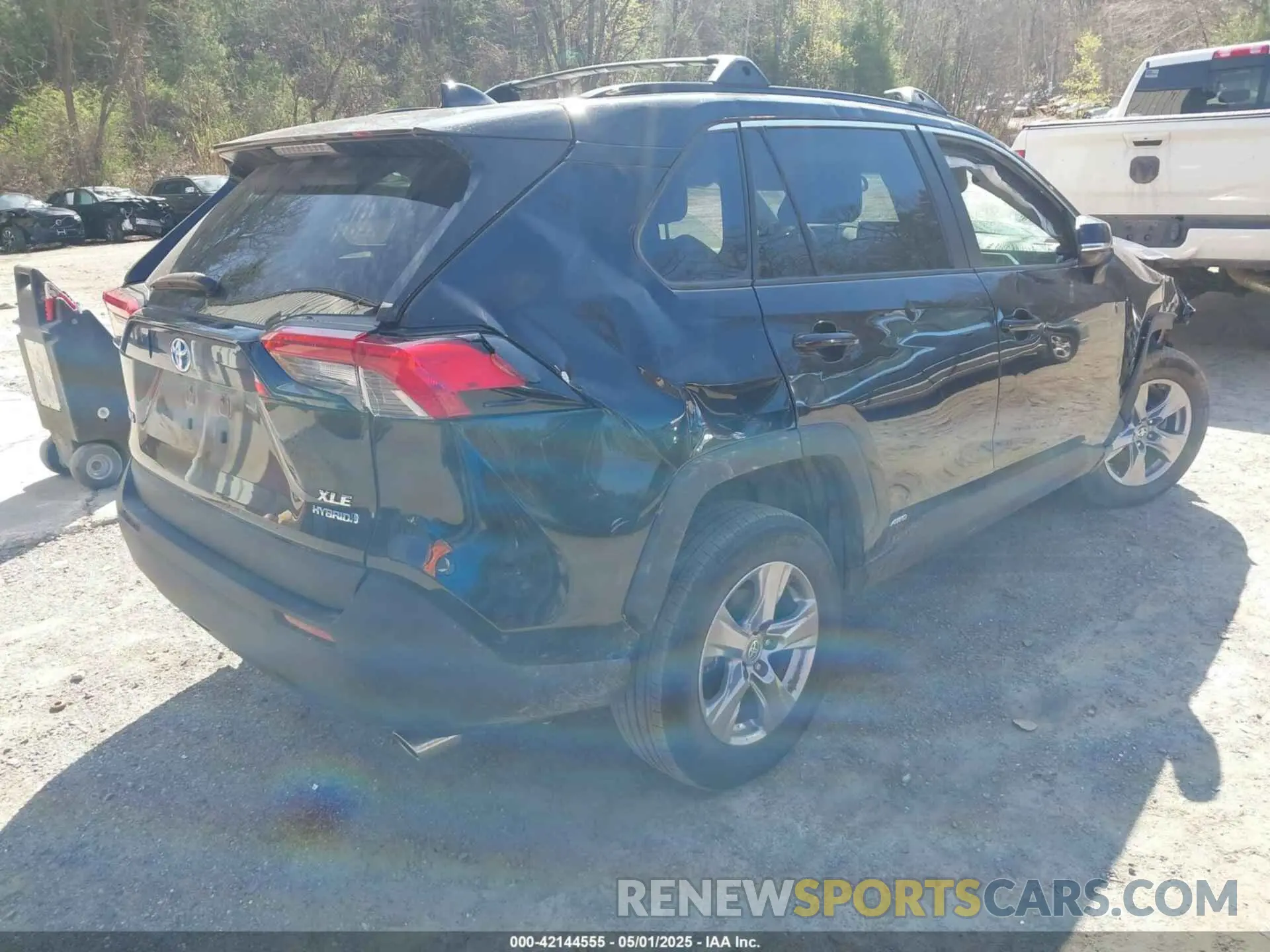 4 fotografías del automóvil dañado 4T3RWRFV0NU054821 TOYOTA RAV4 HYBRID 2022