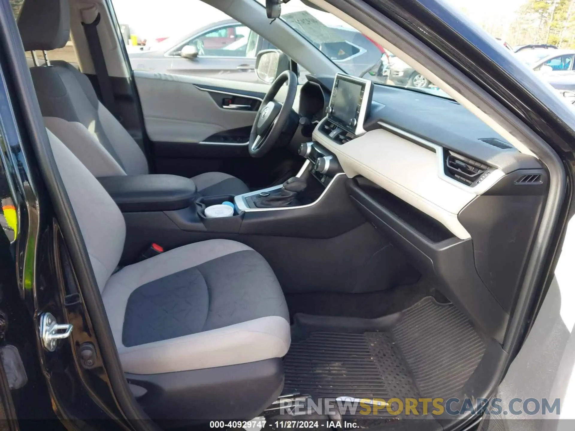 5 fotografías del automóvil dañado 4T3RWRFV5NU058332 TOYOTA RAV4 HYBRID 2022