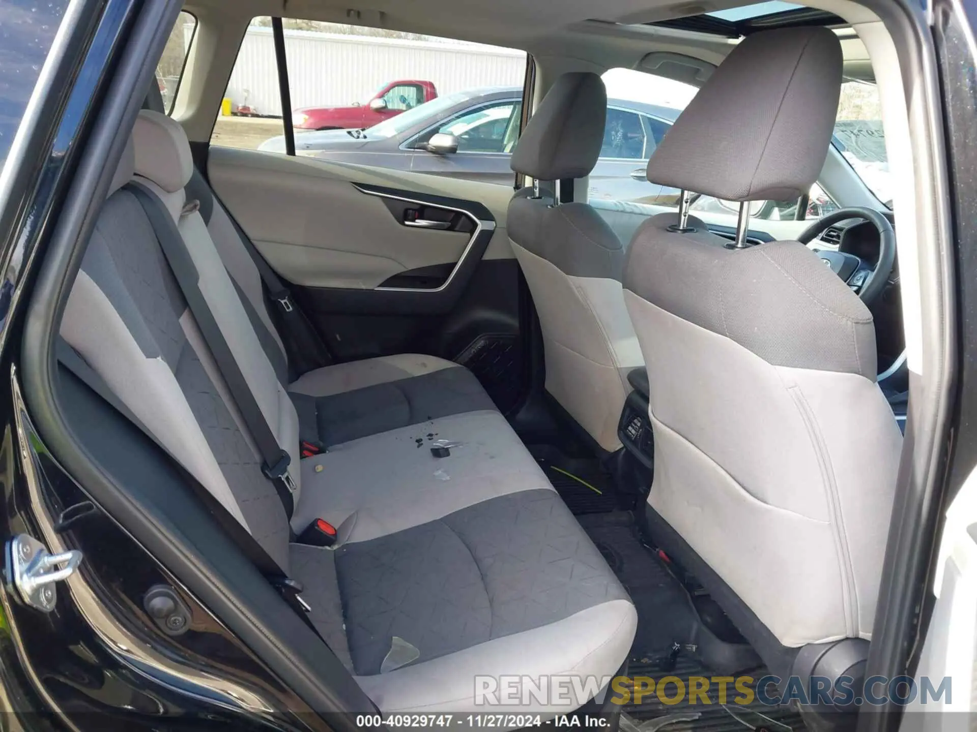 8 fotografías del automóvil dañado 4T3RWRFV5NU058332 TOYOTA RAV4 HYBRID 2022