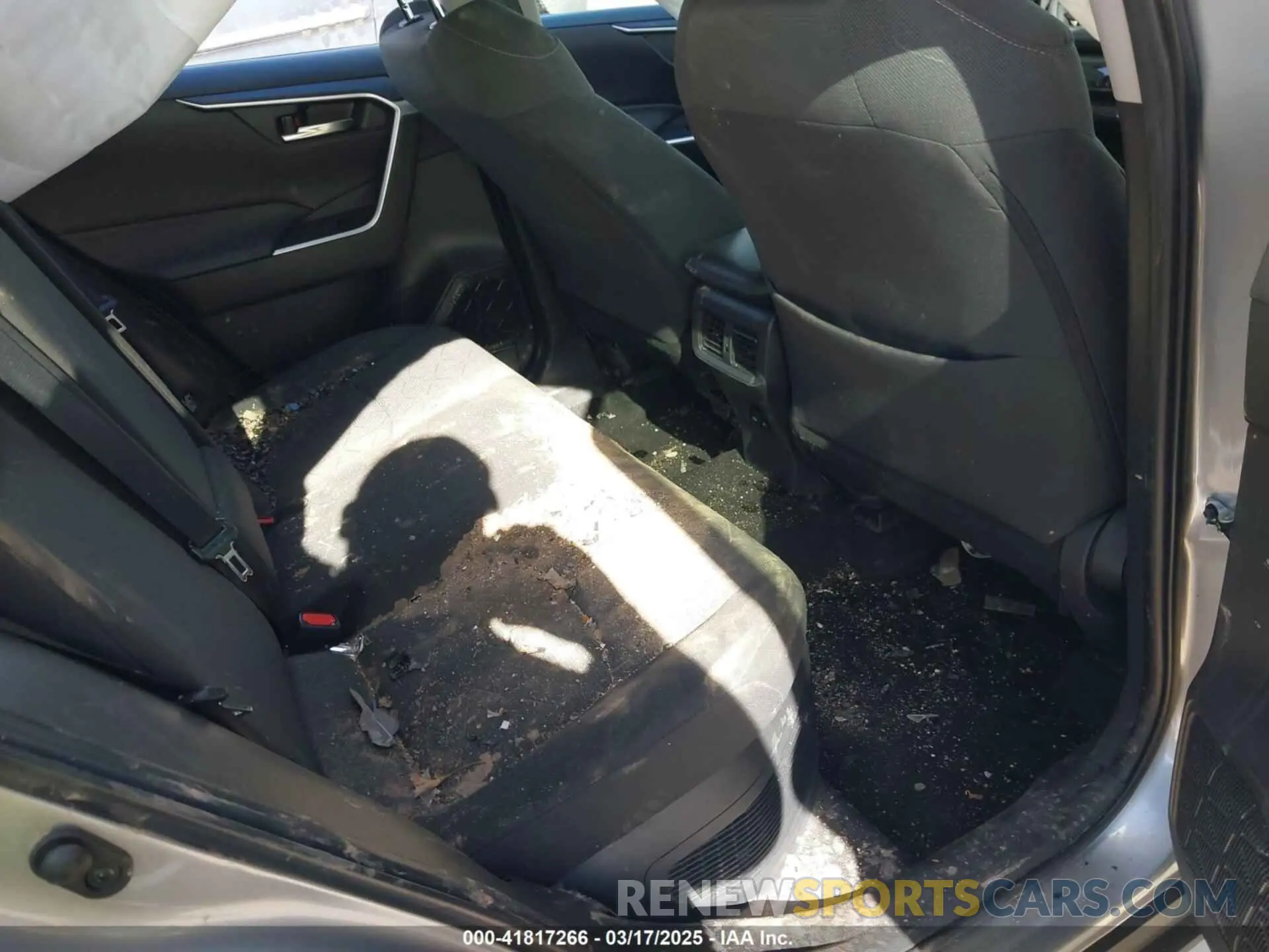 8 fotografías del automóvil dañado 4T3RWRFV5NU075549 TOYOTA RAV4 HYBRID 2022
