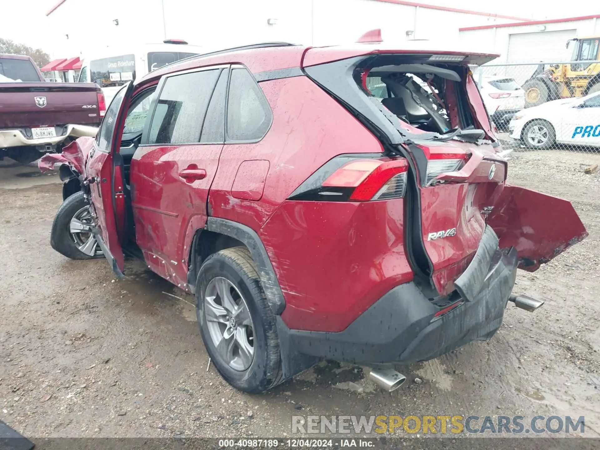 3 fotografías del automóvil dañado 4T3RWRFV8NU058549 TOYOTA RAV4 HYBRID 2022