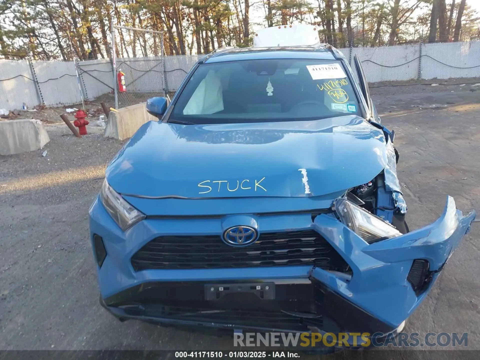 11 fotografías del automóvil dañado 4T3T6RFV2NU080018 TOYOTA RAV4 HYBRID 2022