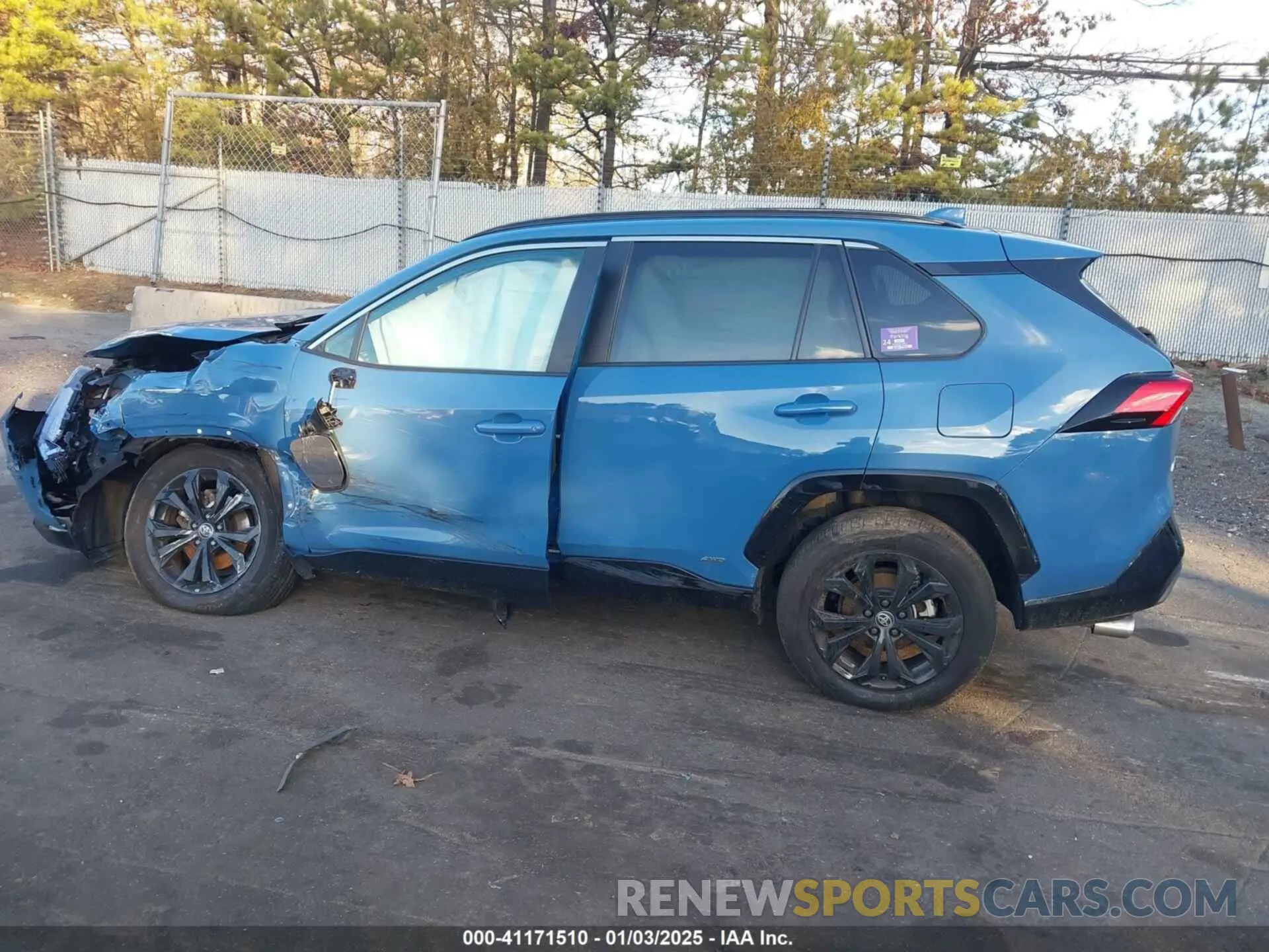 13 fotografías del automóvil dañado 4T3T6RFV2NU080018 TOYOTA RAV4 HYBRID 2022
