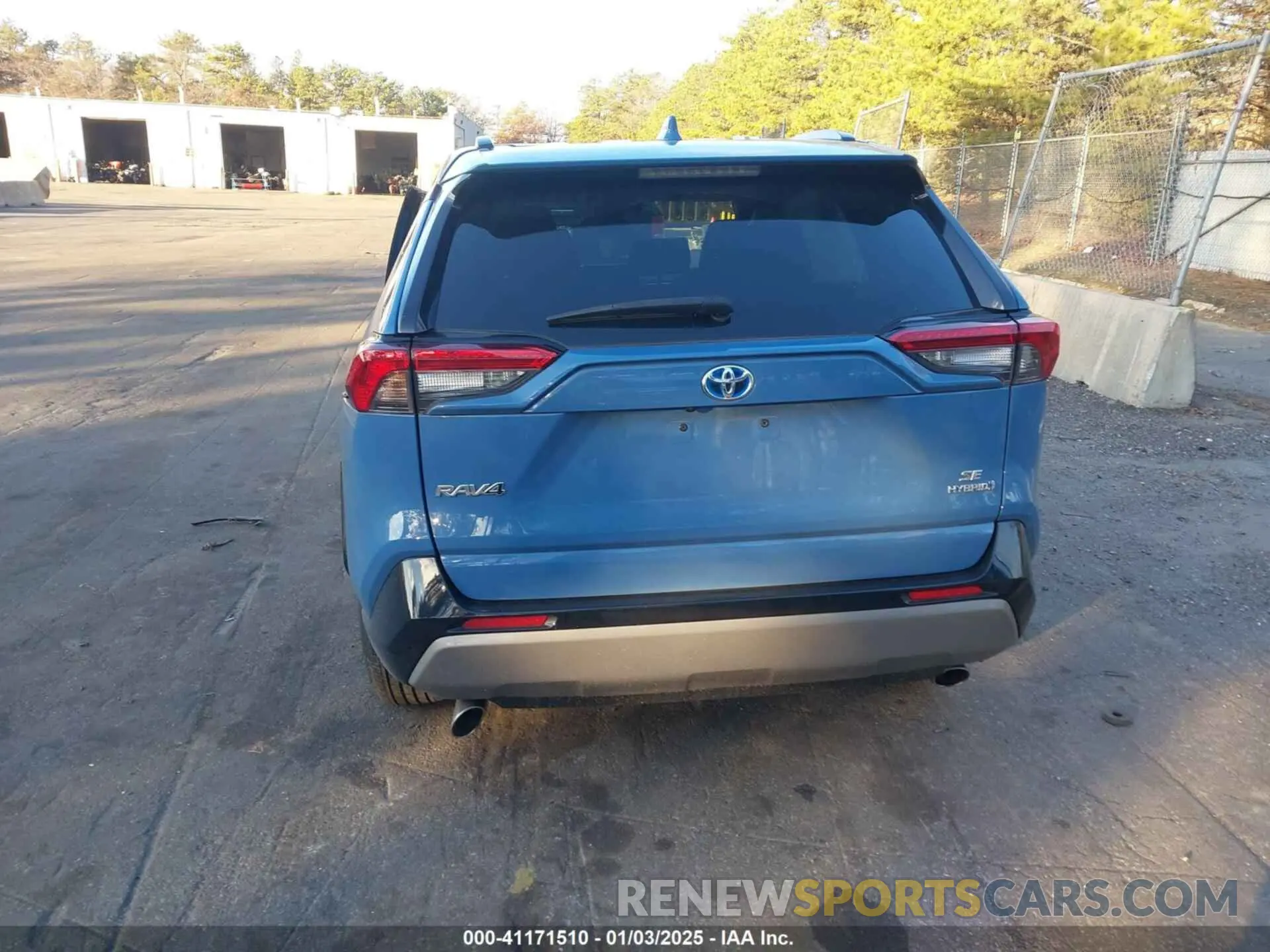 15 fotografías del automóvil dañado 4T3T6RFV2NU080018 TOYOTA RAV4 HYBRID 2022