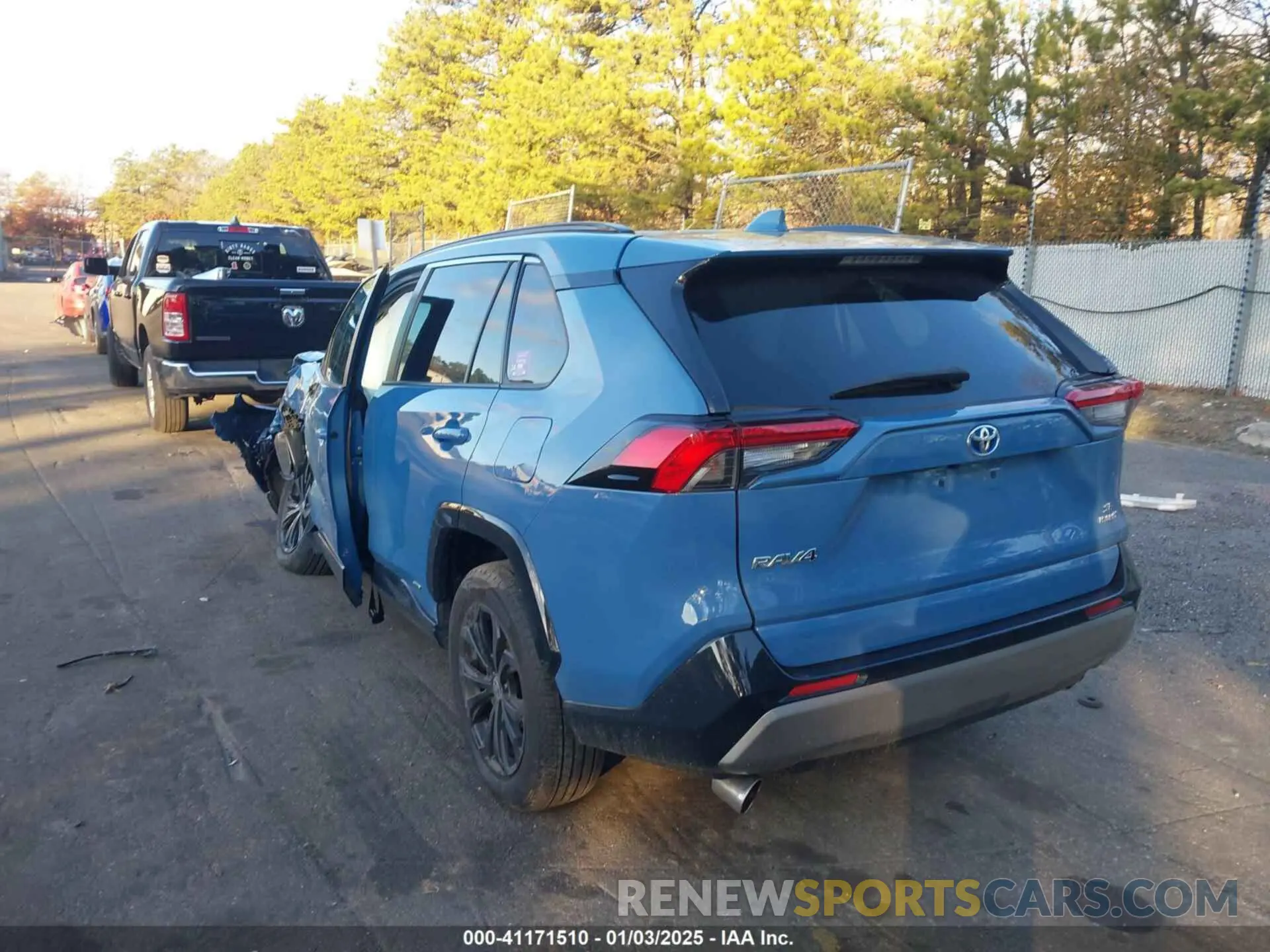 3 fotografías del automóvil dañado 4T3T6RFV2NU080018 TOYOTA RAV4 HYBRID 2022