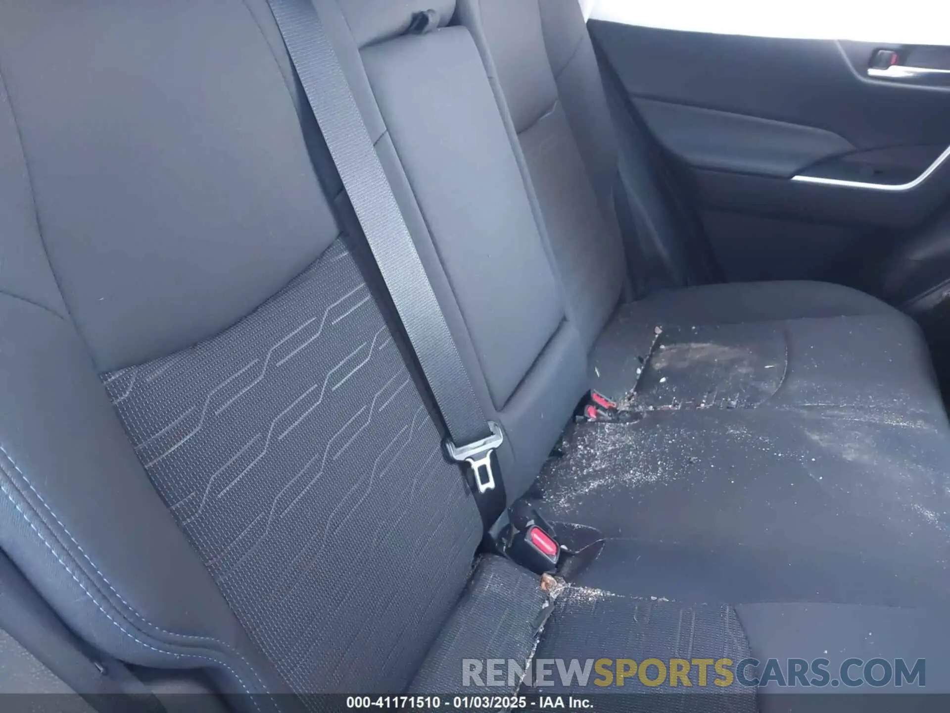 8 fotografías del automóvil dañado 4T3T6RFV2NU080018 TOYOTA RAV4 HYBRID 2022