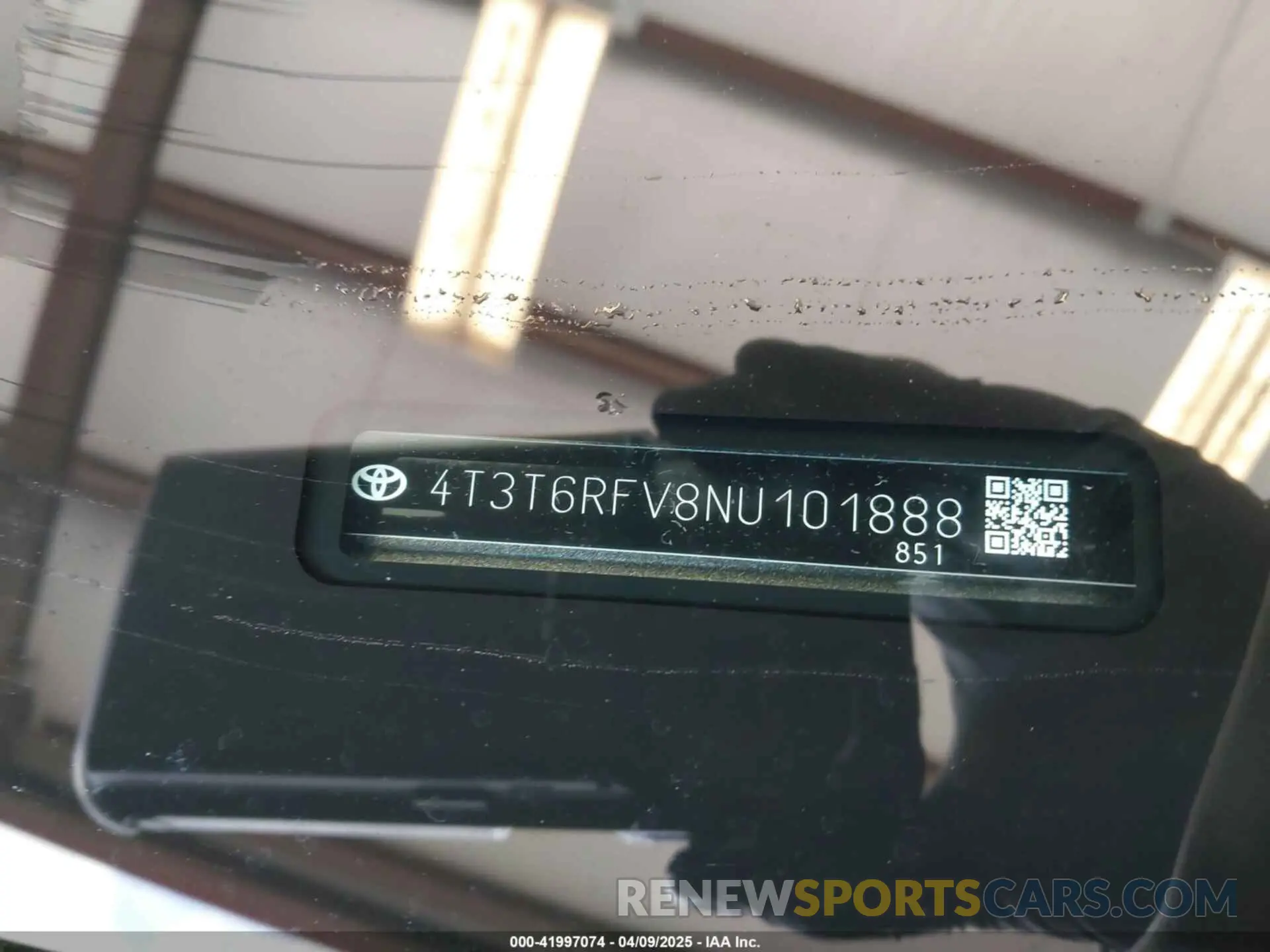 9 fotografías del automóvil dañado 4T3T6RFV8NU101888 TOYOTA RAV4 HYBRID 2022