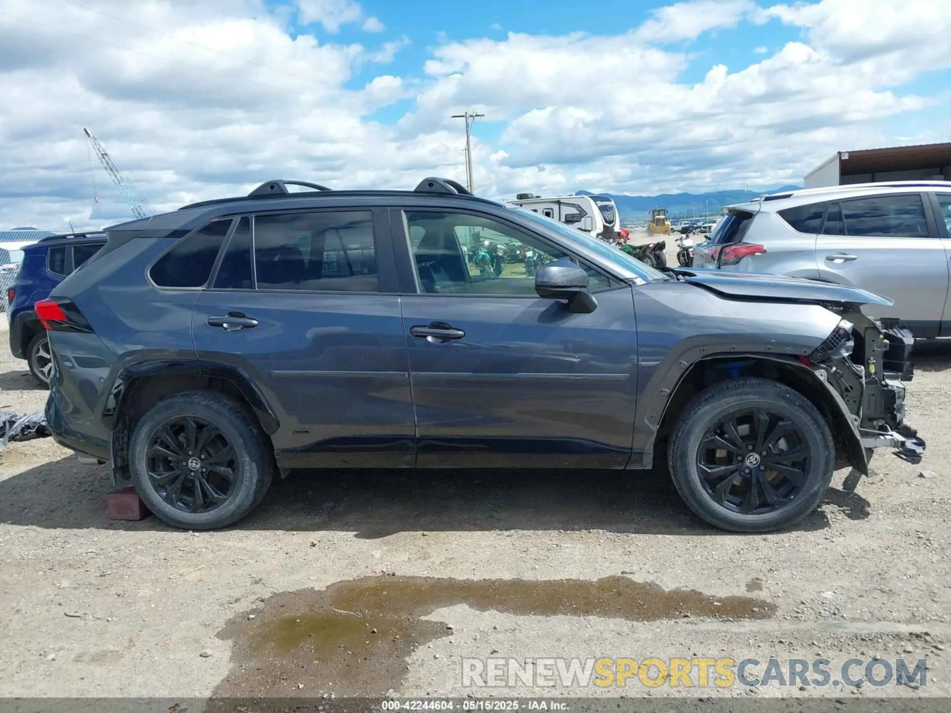 14 fotografías del automóvil dañado JTM16RFV0ND070012 TOYOTA RAV4 HYBRID 2022
