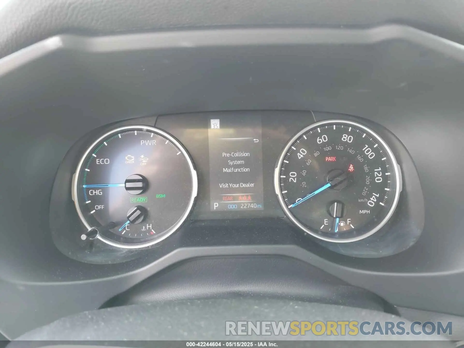 16 fotografías del automóvil dañado JTM16RFV0ND070012 TOYOTA RAV4 HYBRID 2022
