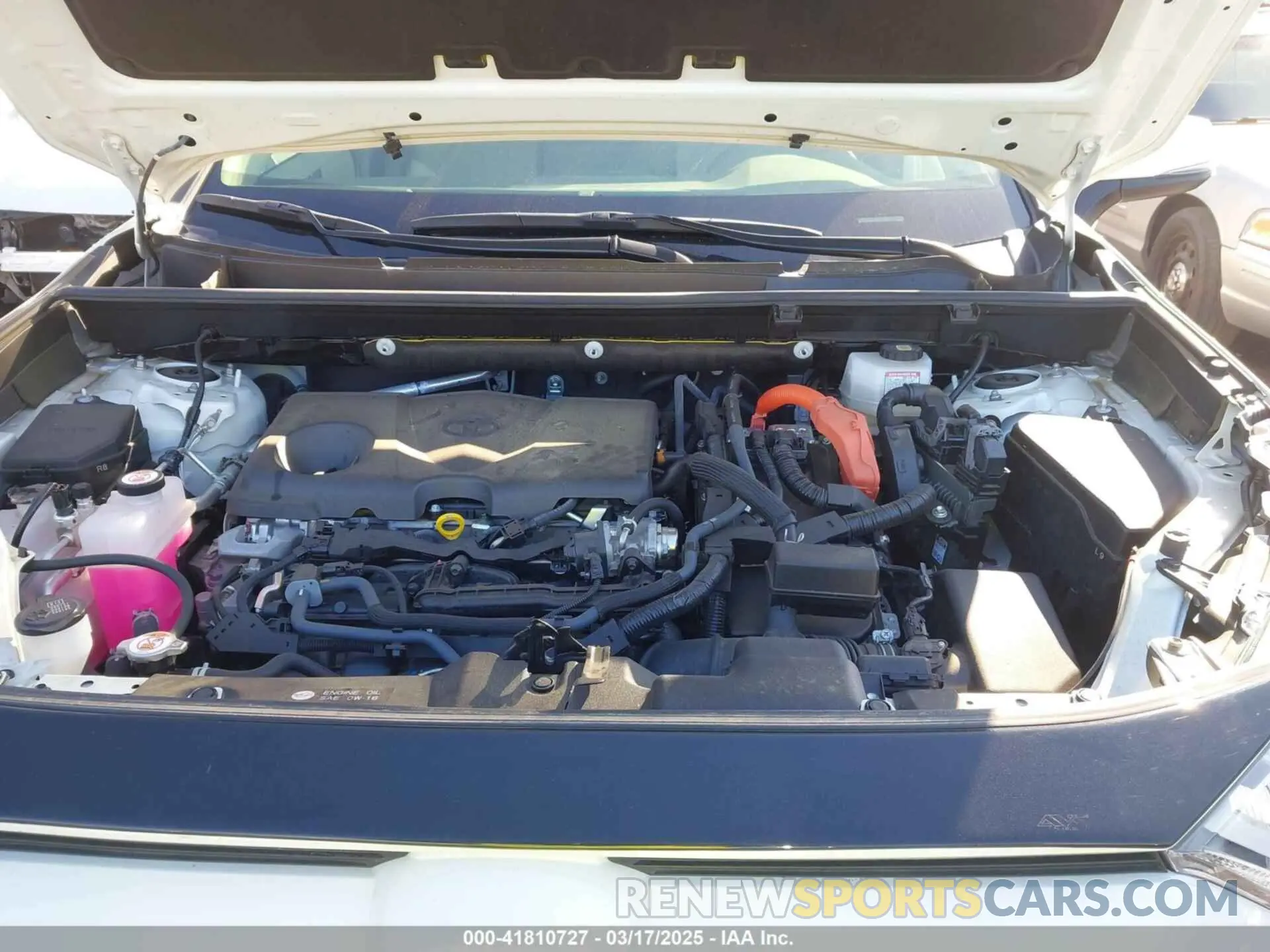10 fotografías del automóvil dañado JTMB6RFV0ND077627 TOYOTA RAV4 HYBRID 2022