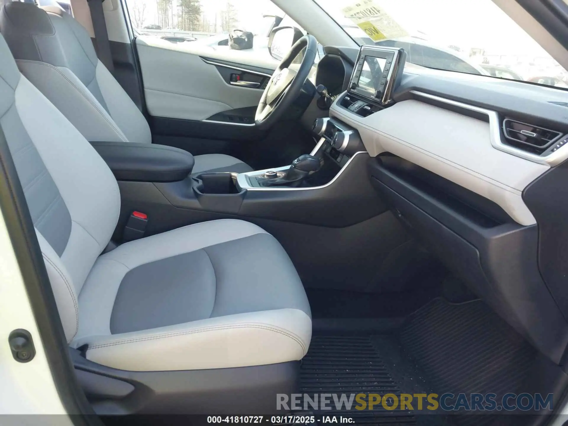 5 fotografías del automóvil dañado JTMB6RFV0ND077627 TOYOTA RAV4 HYBRID 2022